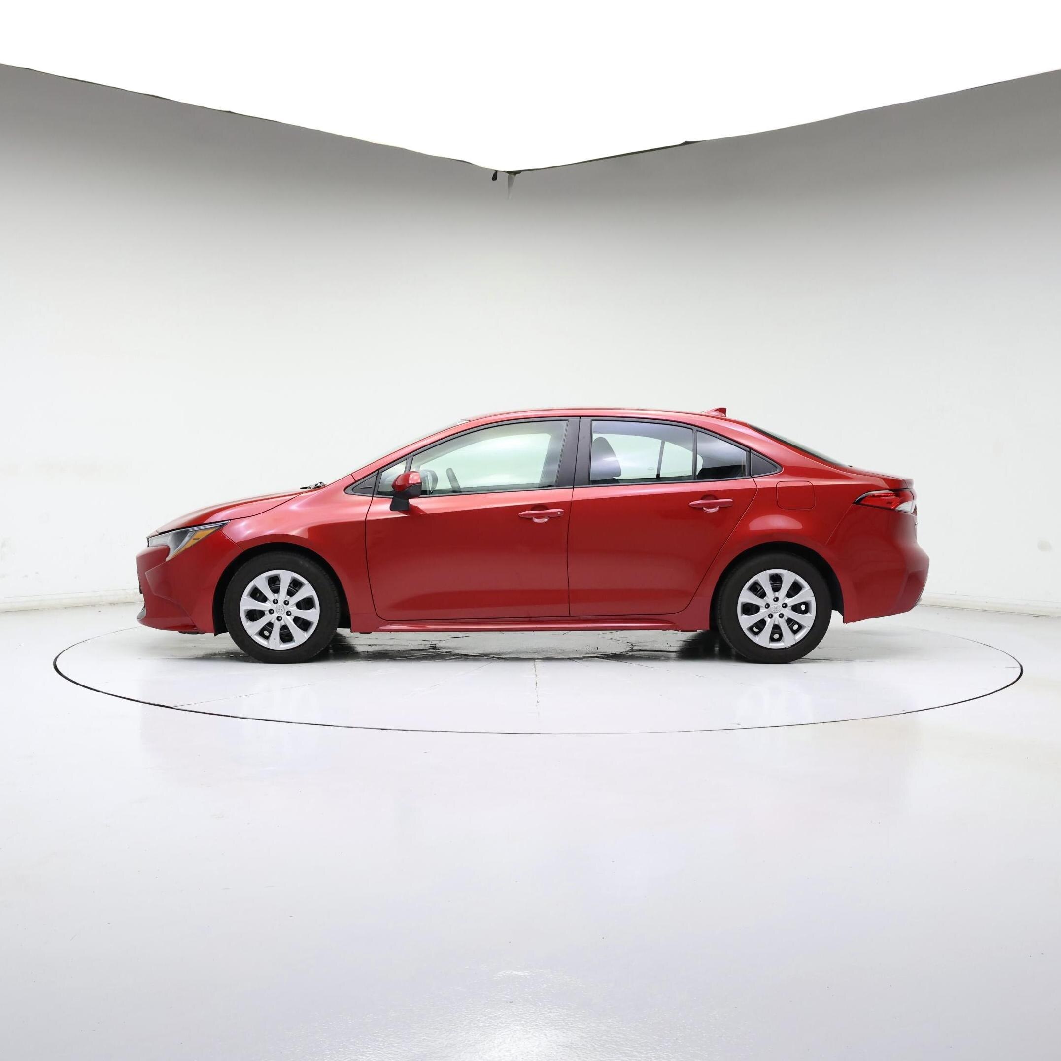 Thumbnail: 2021 Toyota Corolla - 3