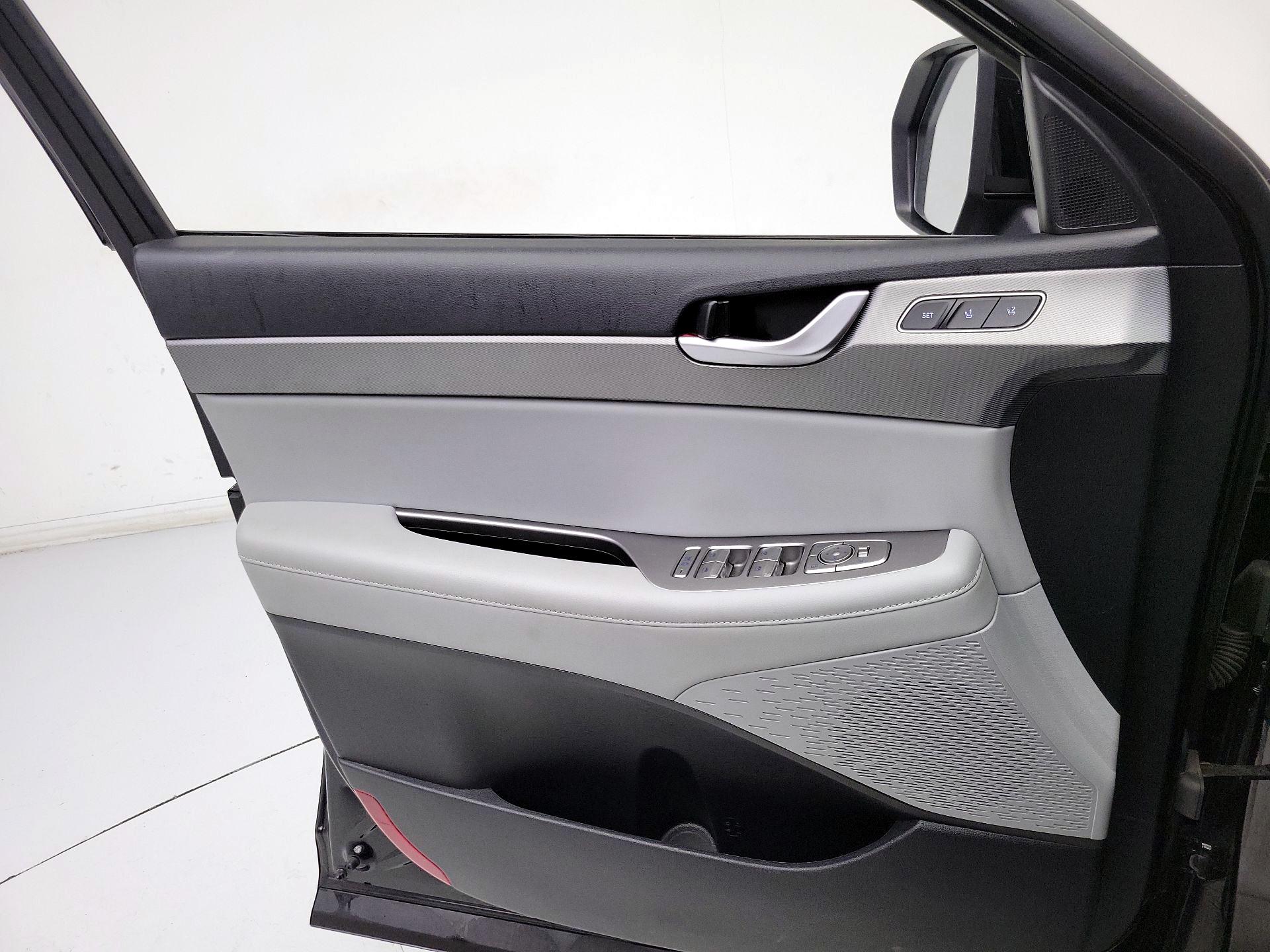 Thumbnail: 2020 Hyundai Palisade - 12