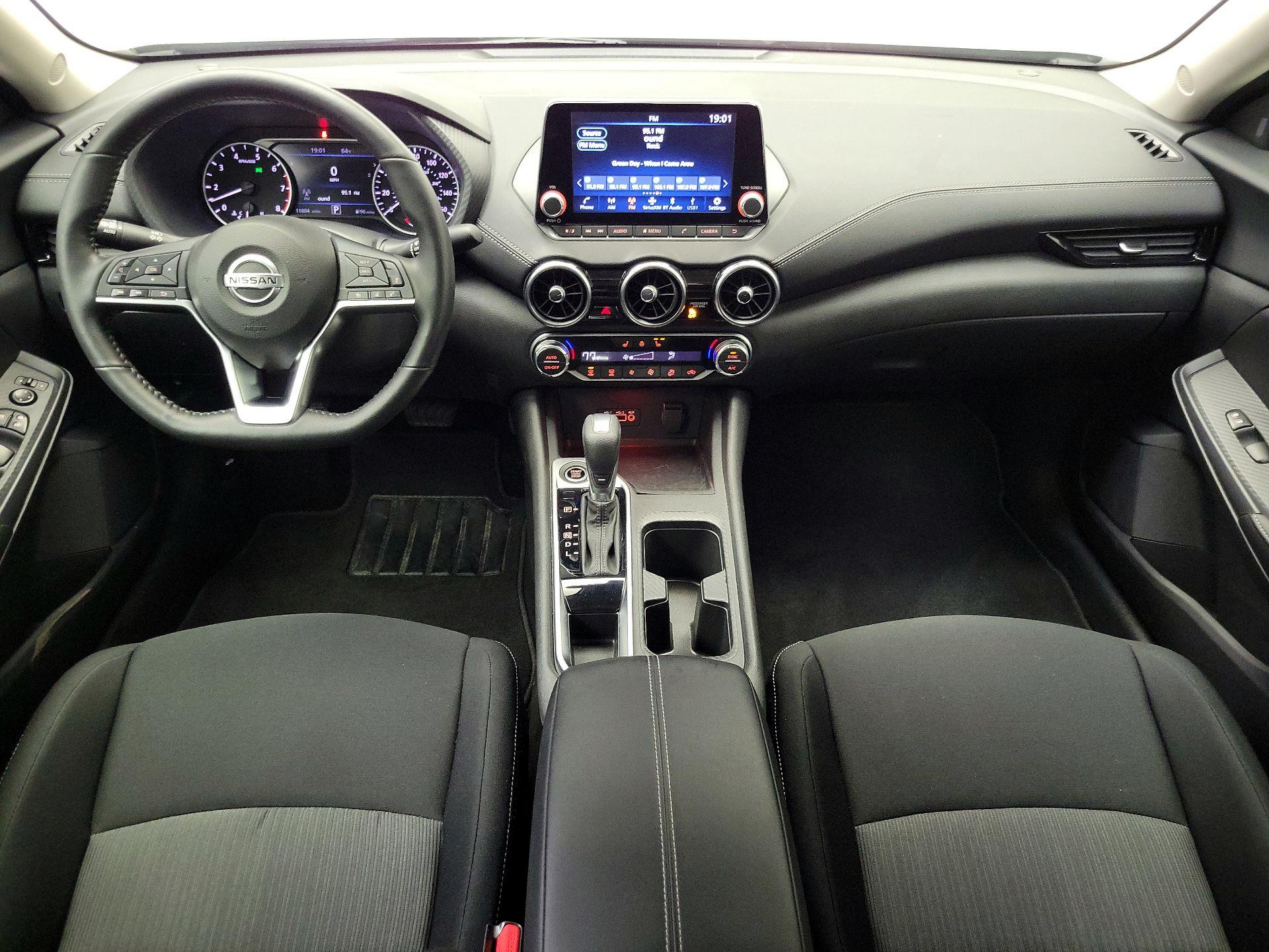 Thumbnail: 2023 Nissan Sentra - 9