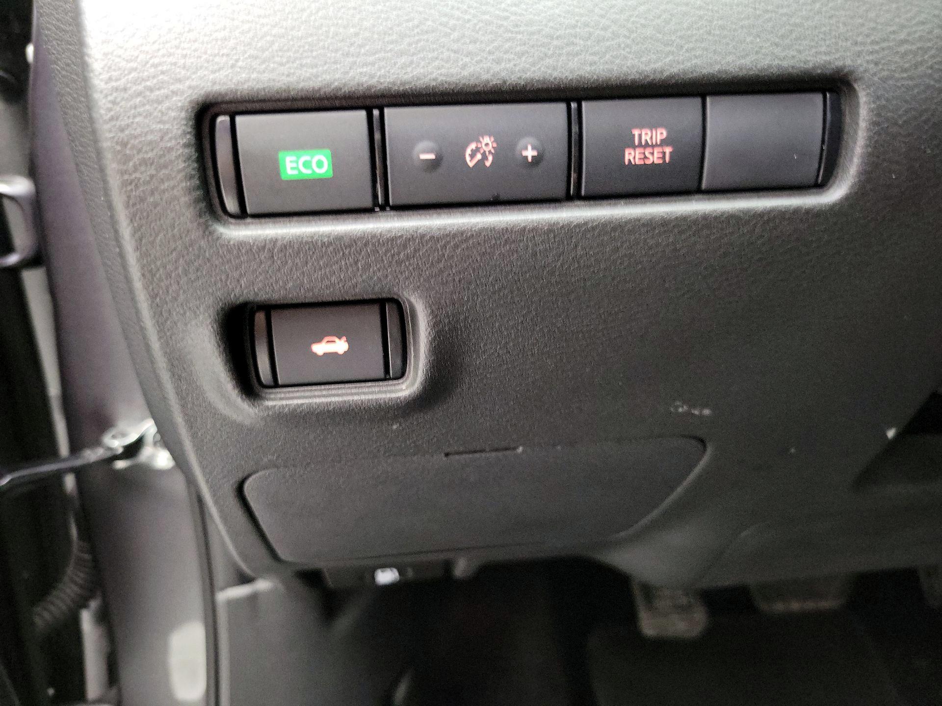 Thumbnail: 2023 Nissan Sentra - 13