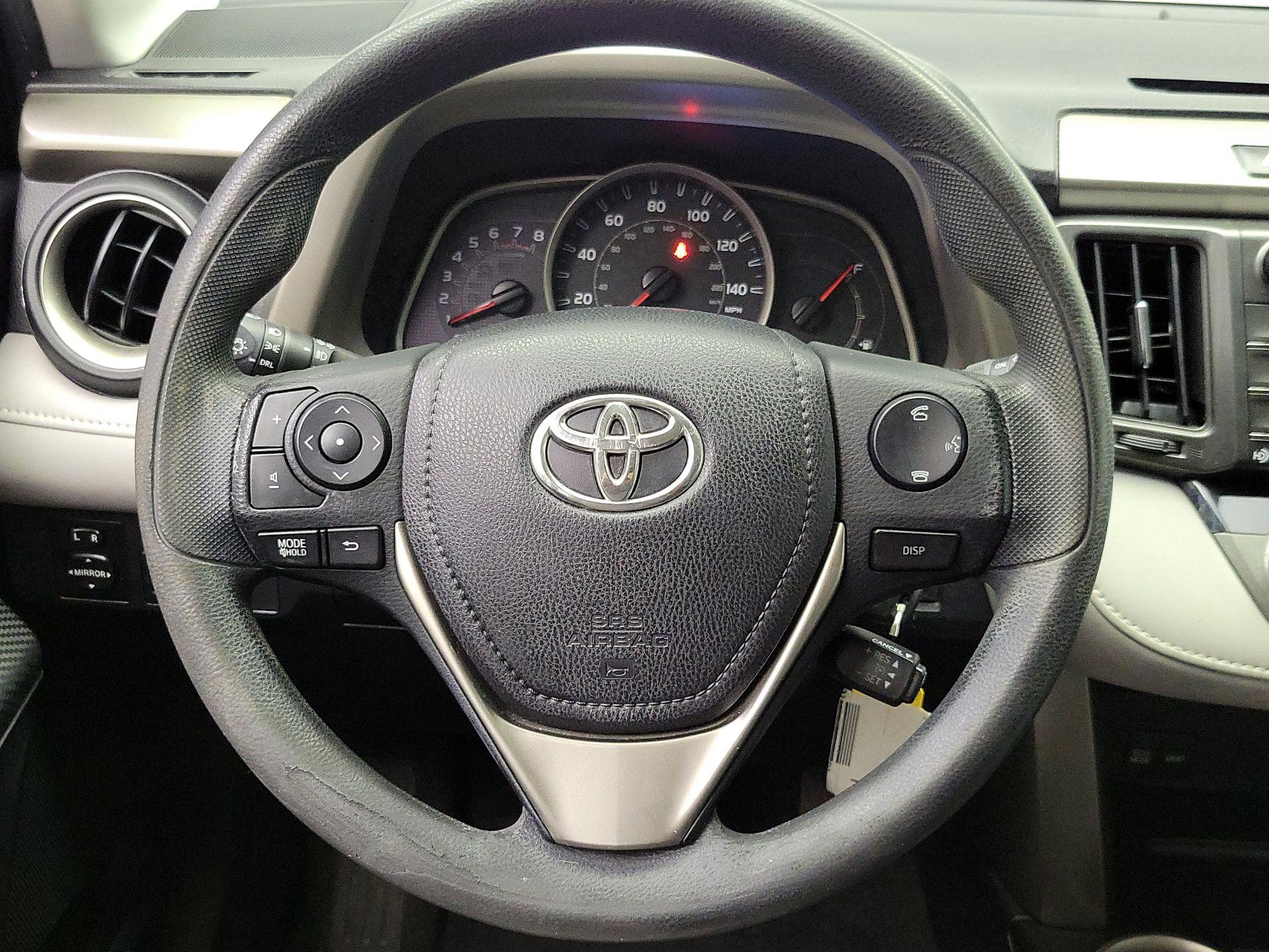 Thumbnail: 2014 Toyota RAV4 - 10