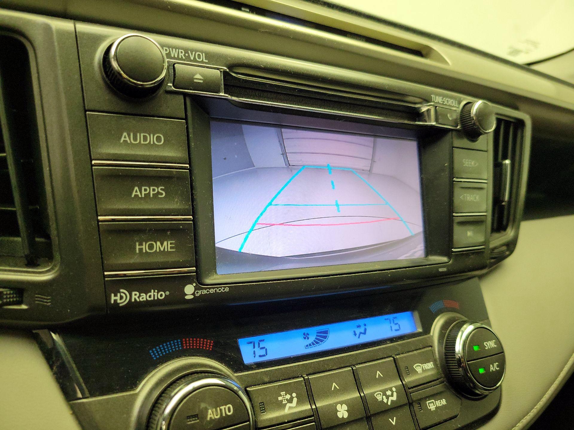 Thumbnail: 2014 Toyota RAV4 - 14