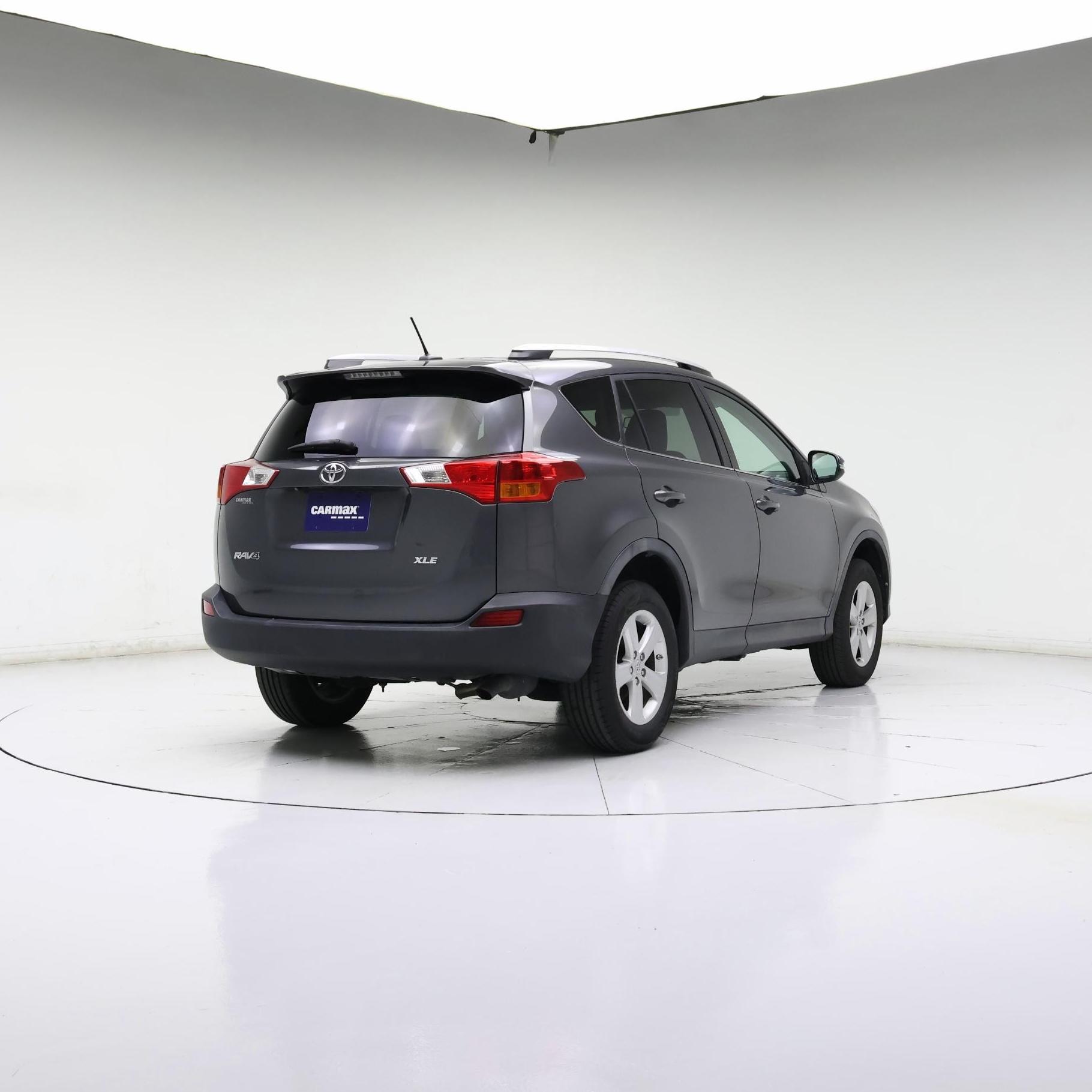 Thumbnail: 2014 Toyota RAV4 - 4