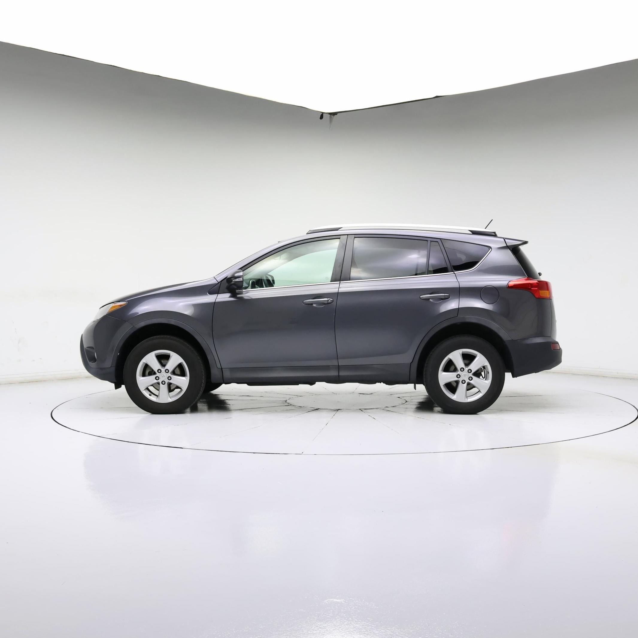 Thumbnail: 2014 Toyota RAV4 - 7