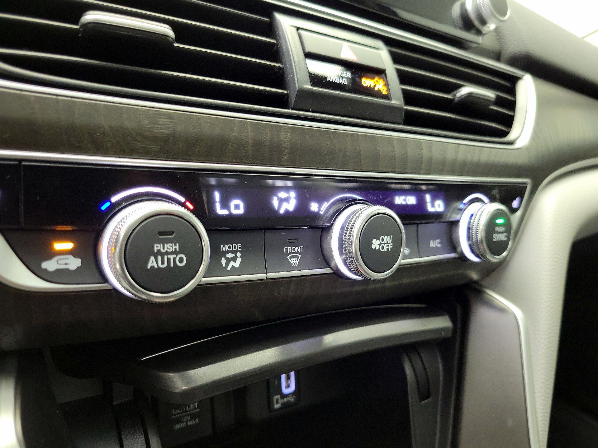 Thumbnail: 2019 Honda Accord - 16