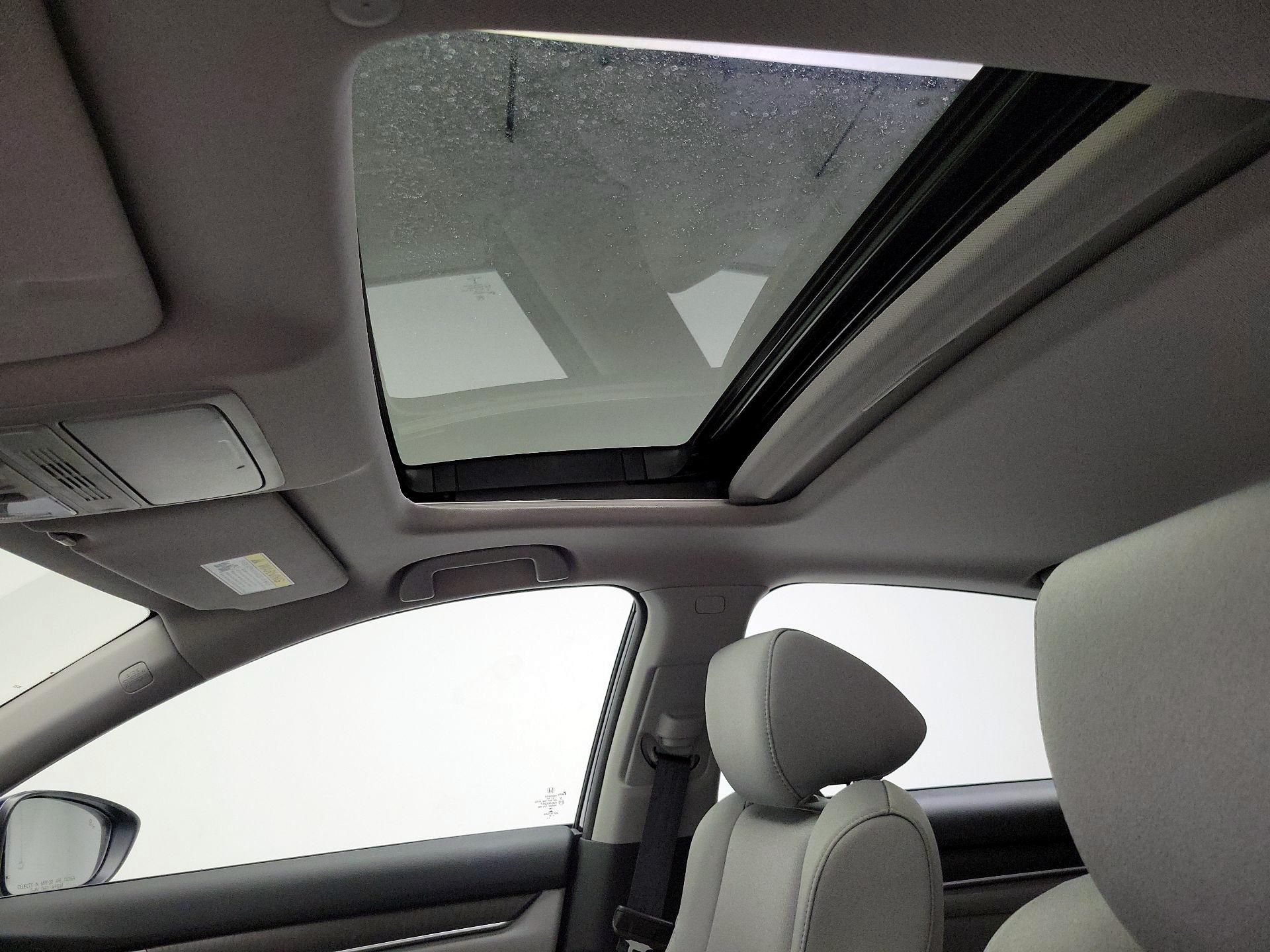 Thumbnail: 2019 Honda Accord - 19