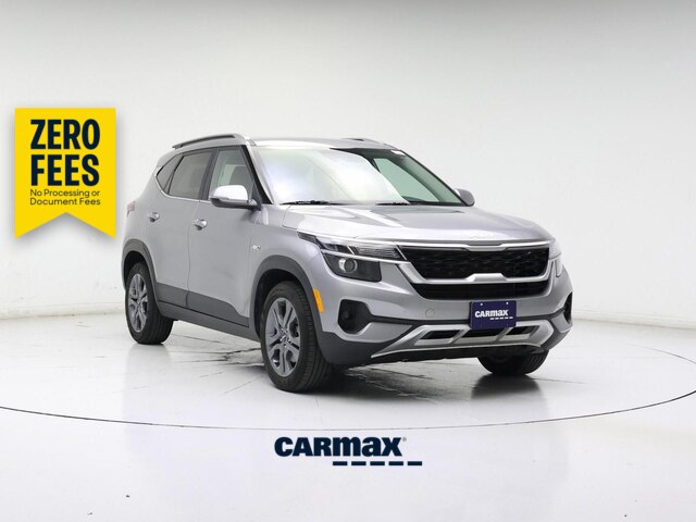 Silver 2022 Kia Seltos S AWD SUV / Crossover All-Wheel Drive Automatic