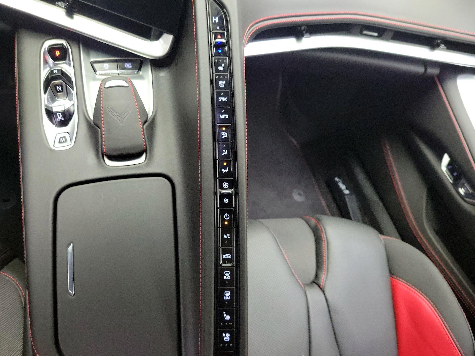 2024 Chevrolet Corvette 3LT - Photo 18