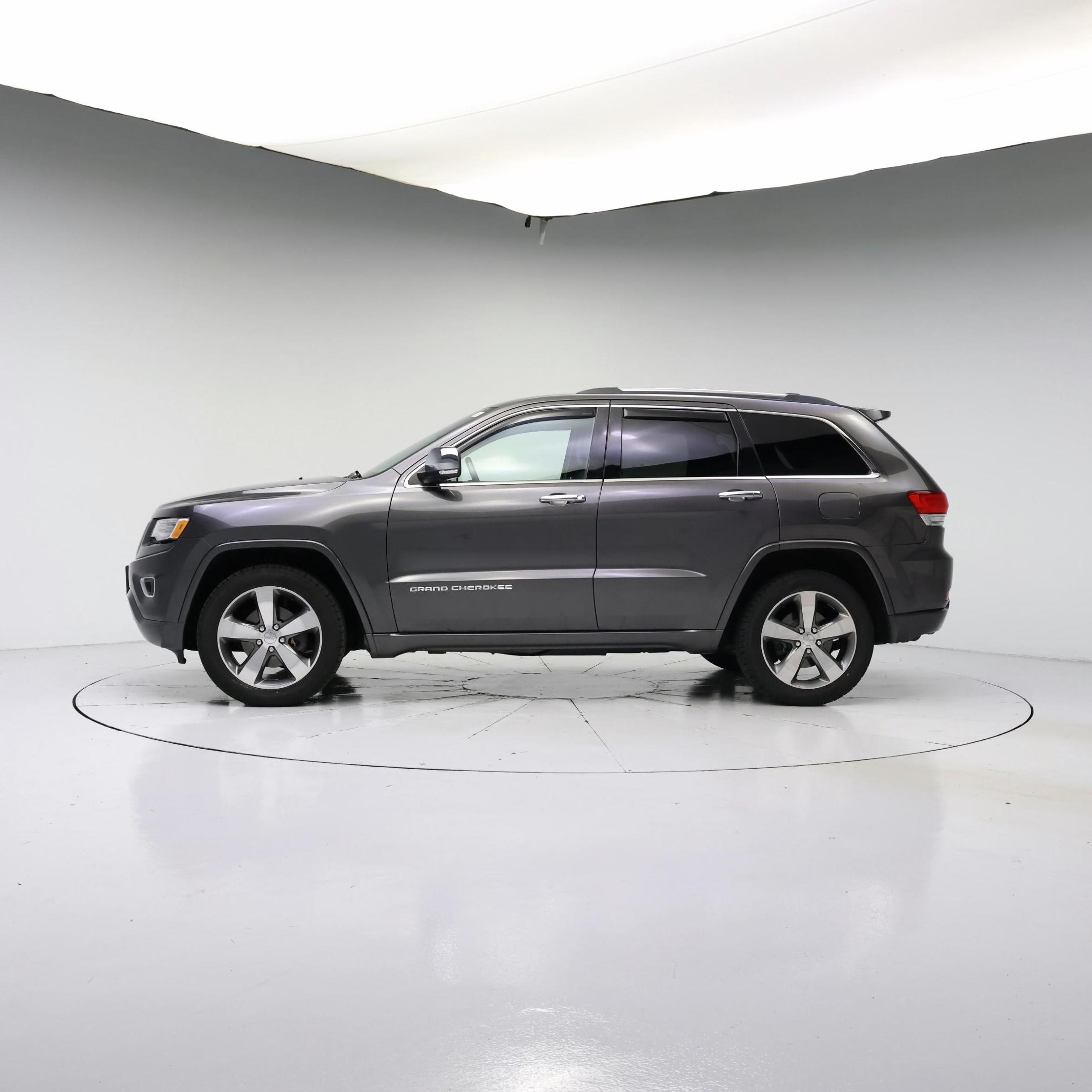 Thumbnail: 2015 Jeep Grand Cherokee - 3