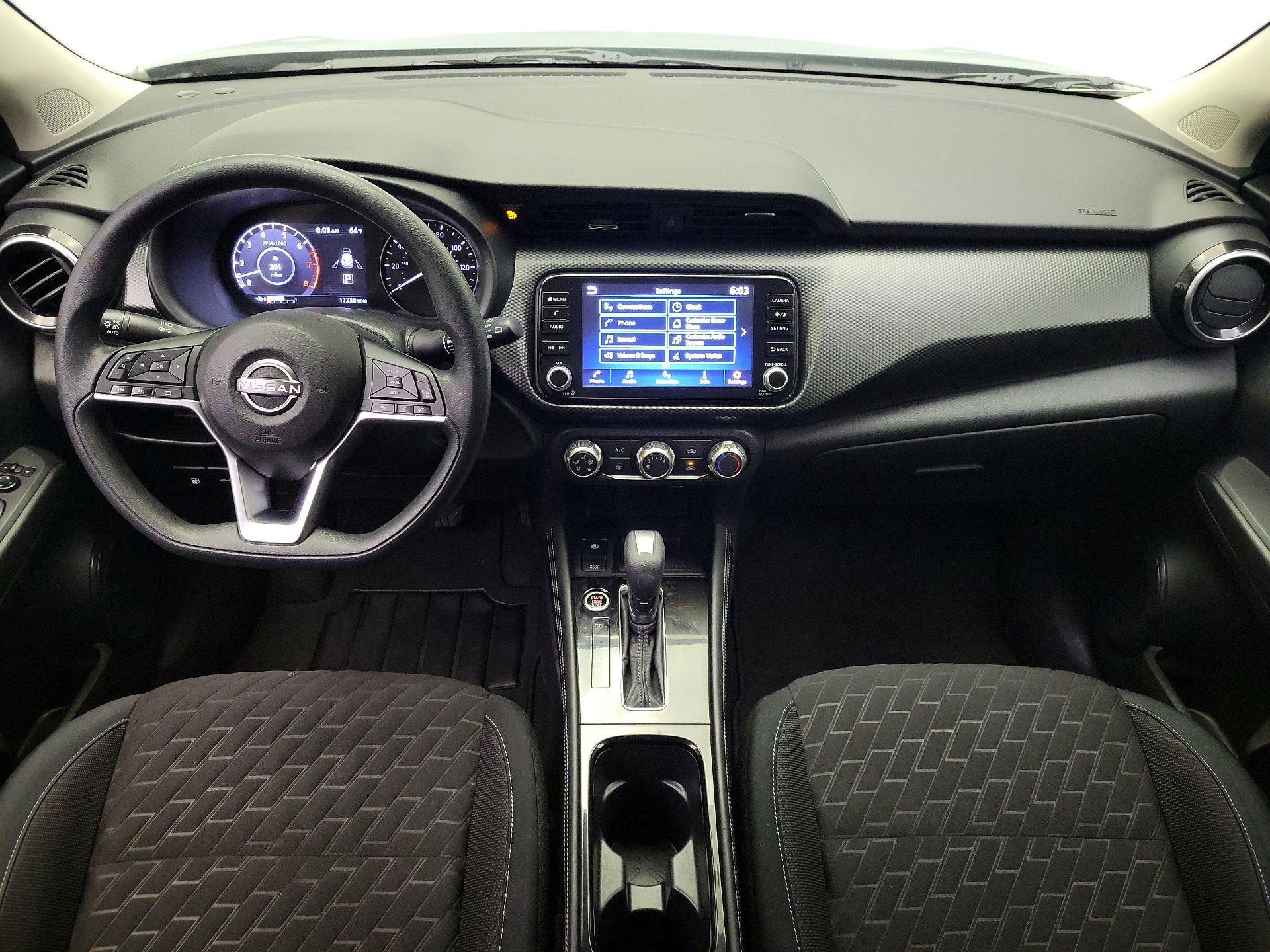 Thumbnail: 2023 Nissan Kicks - 9