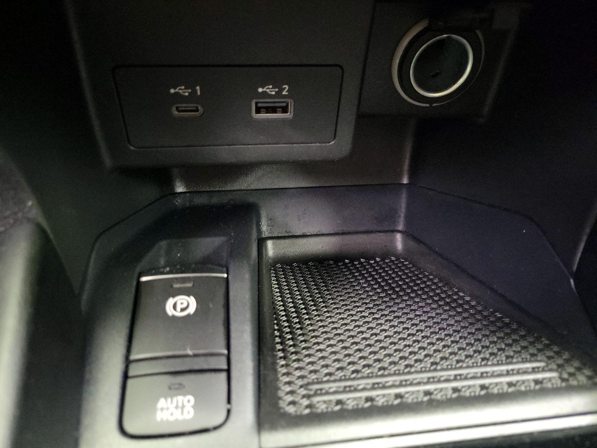 Thumbnail: 2023 Nissan Kicks - 17