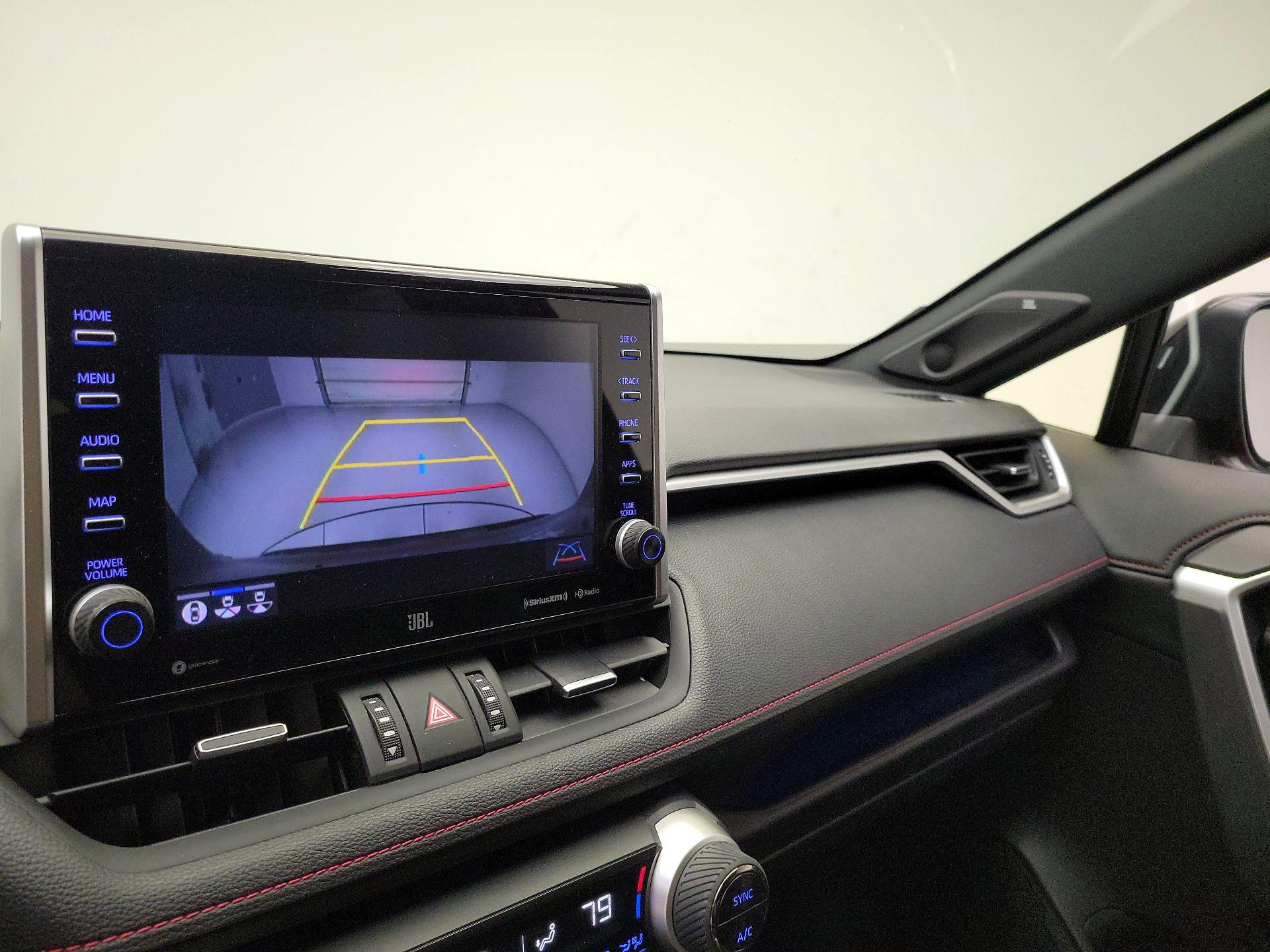 Thumbnail: 2021 Toyota RAV4 - 15