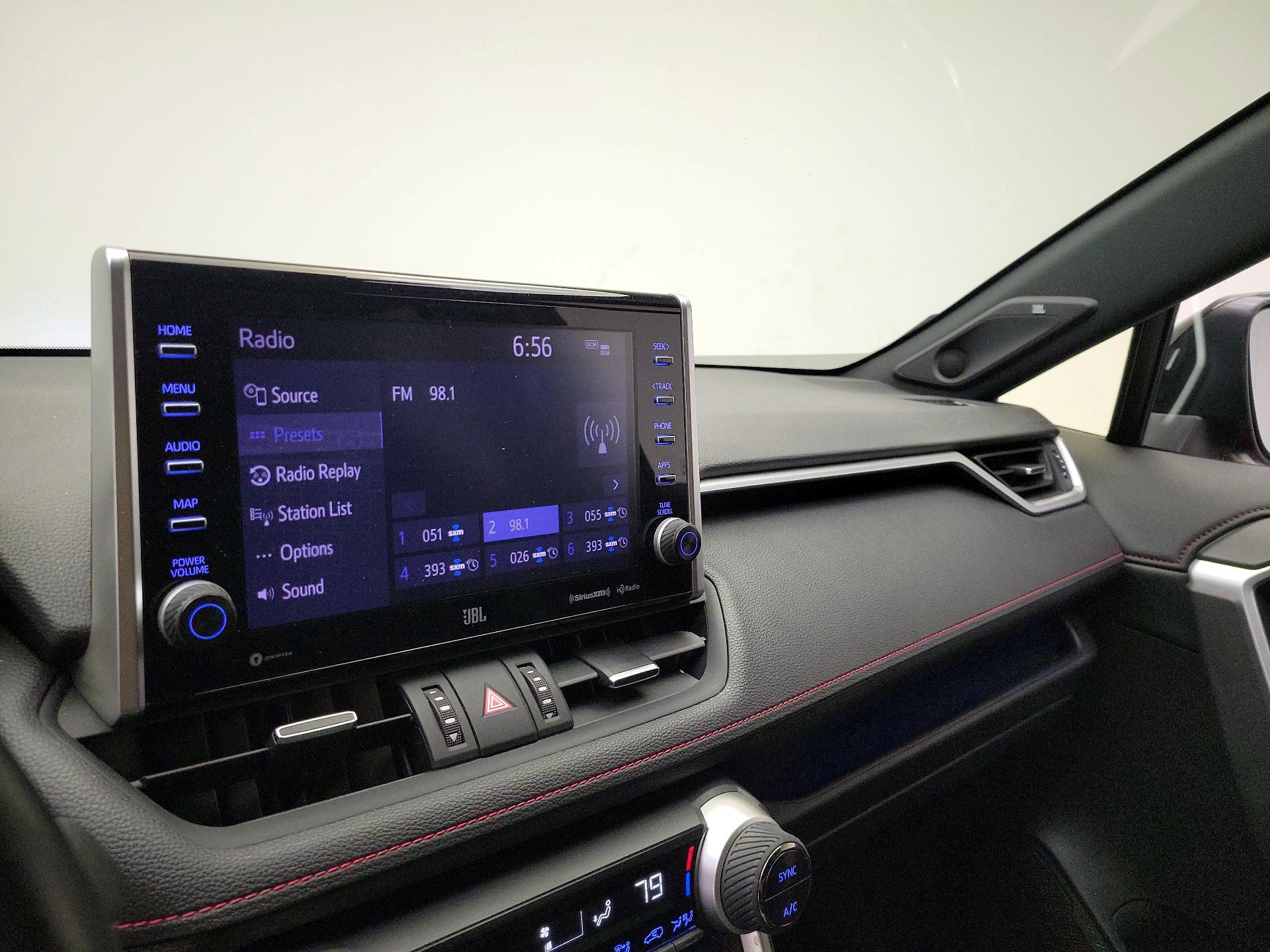 Thumbnail: 2021 Toyota RAV4 - 16