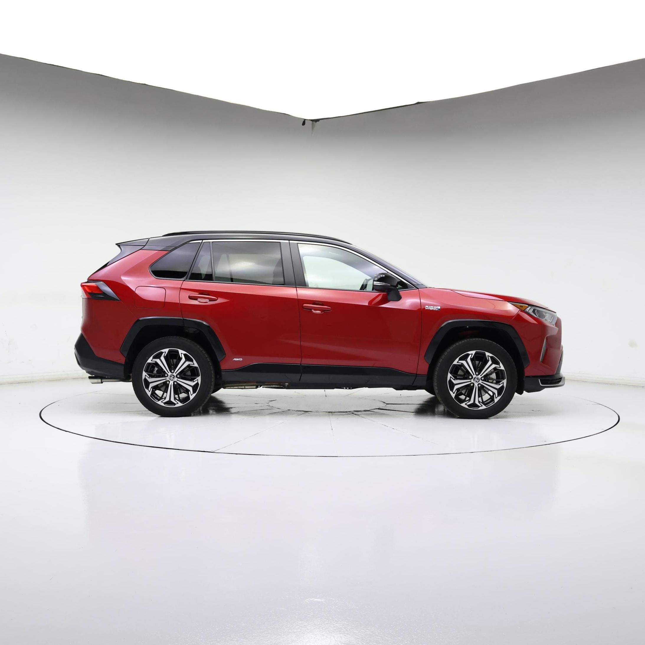 Thumbnail: 2021 Toyota RAV4 - 7
