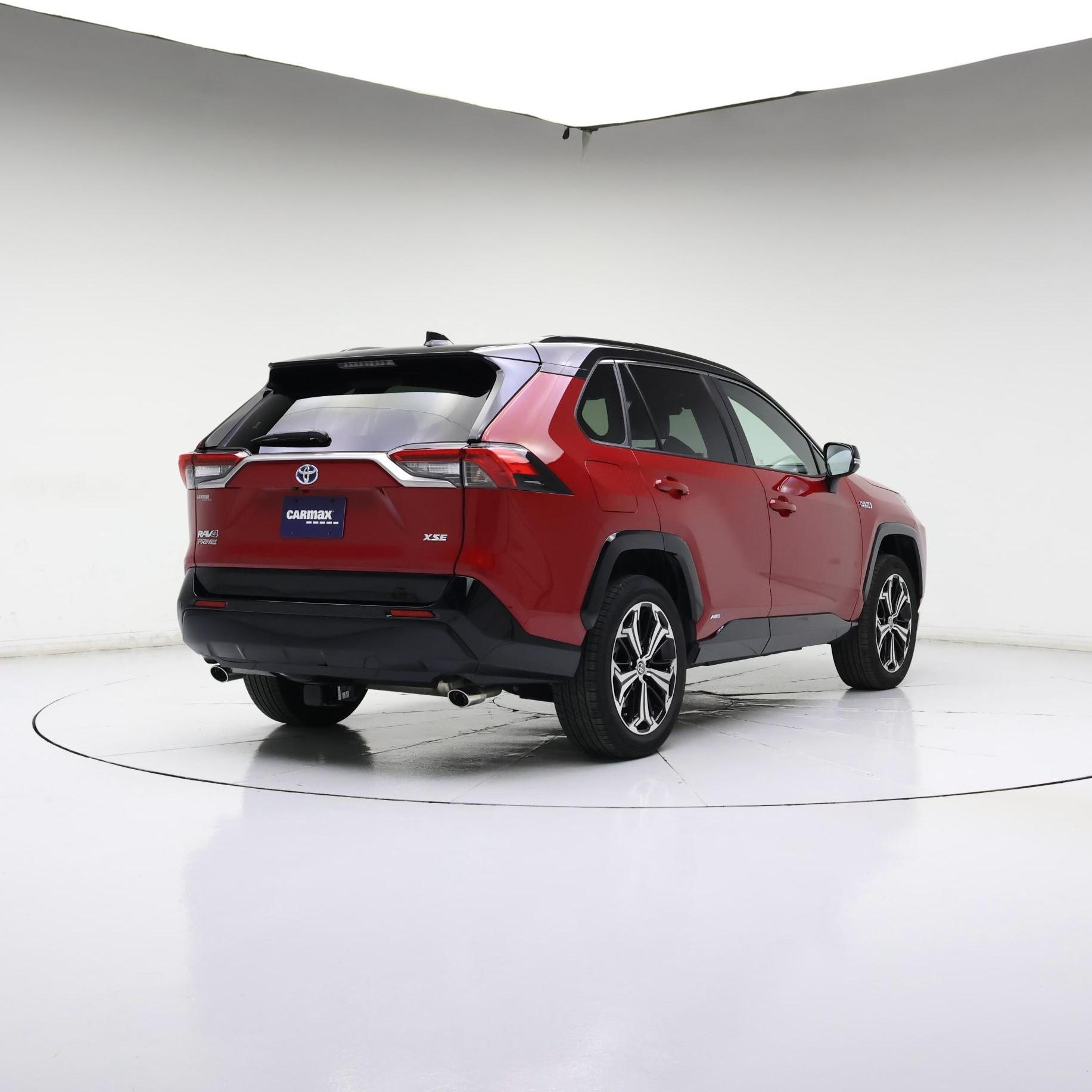 Thumbnail: 2021 Toyota RAV4 - 8
