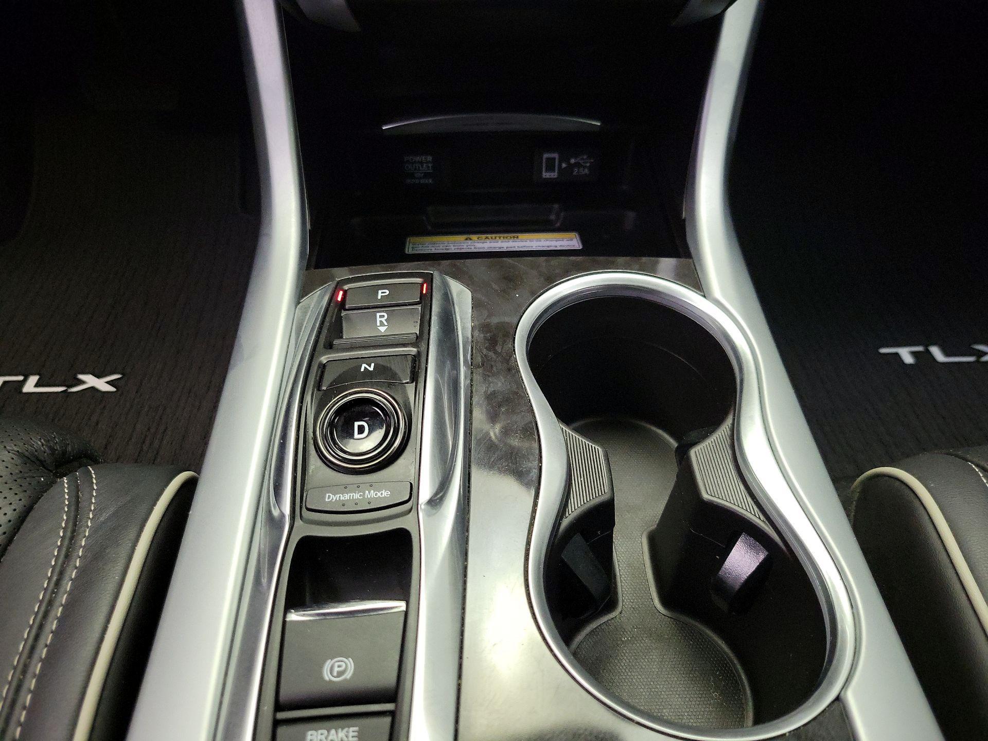 Thumbnail: 2020 Acura TLX - 18