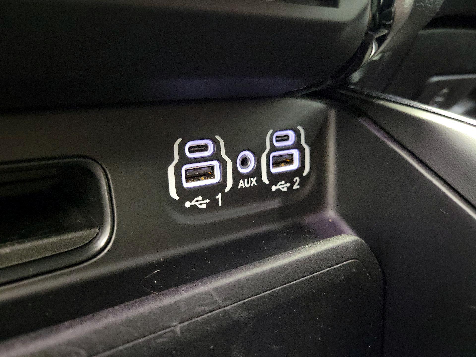 Thumbnail: 2020 RAM 1500 - 19