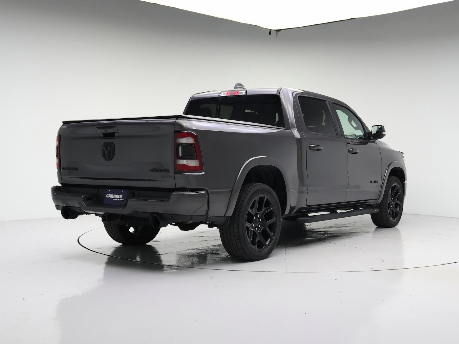 2020 RAM Ram 1500 Pickup Laramie - Photo 9