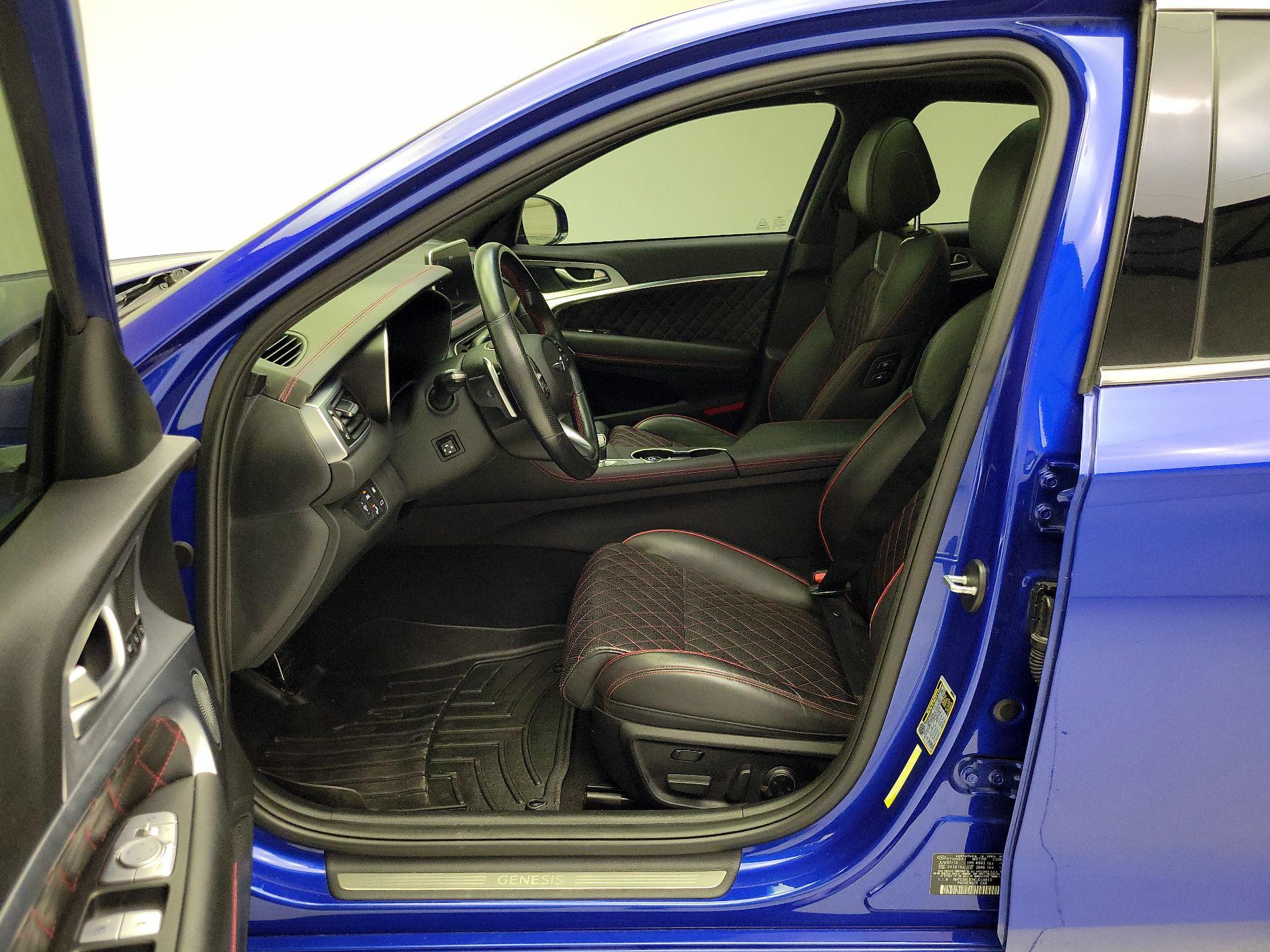 Thumbnail: 2019 Genesis G70 - 11