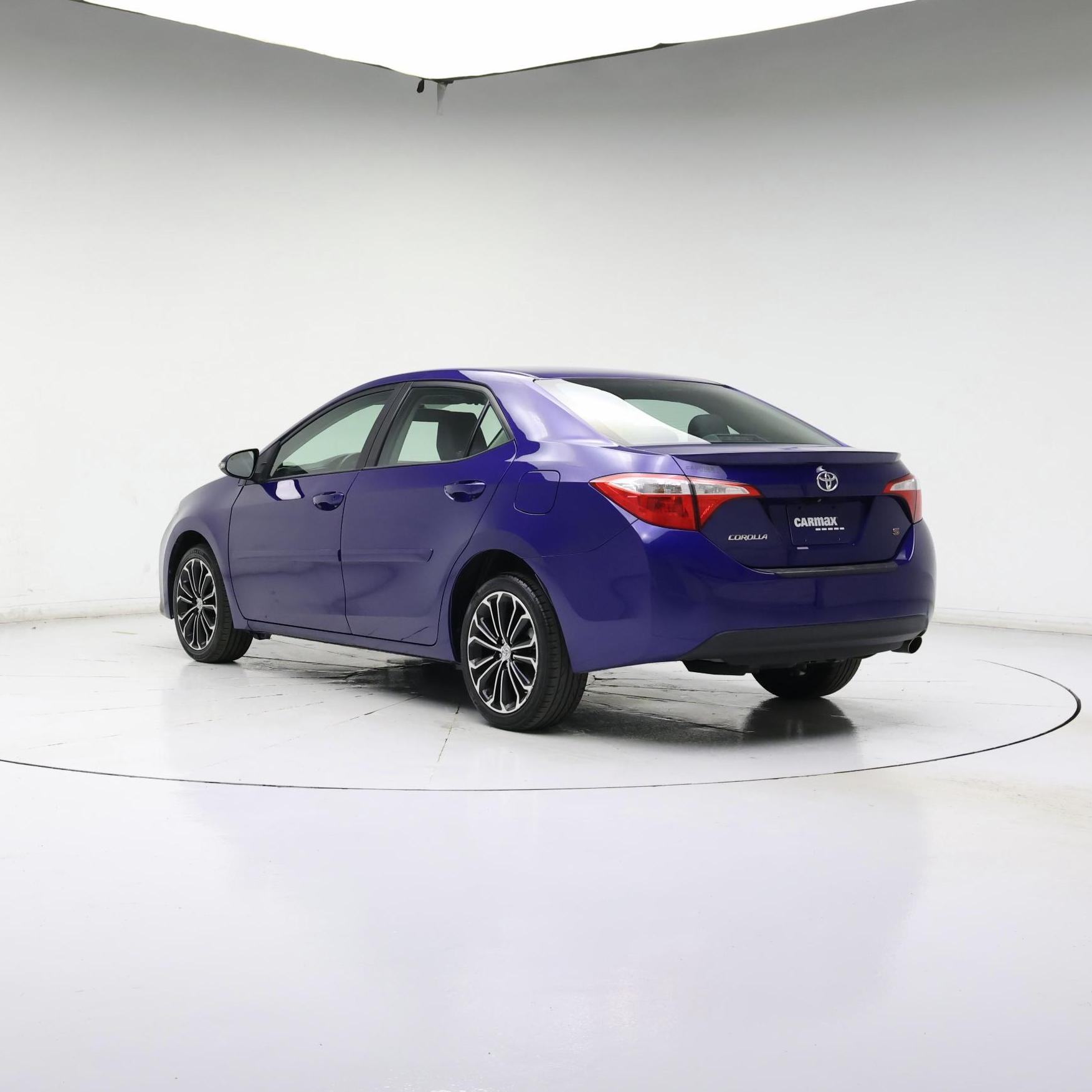 Thumbnail: 2015 Toyota Corolla - 2