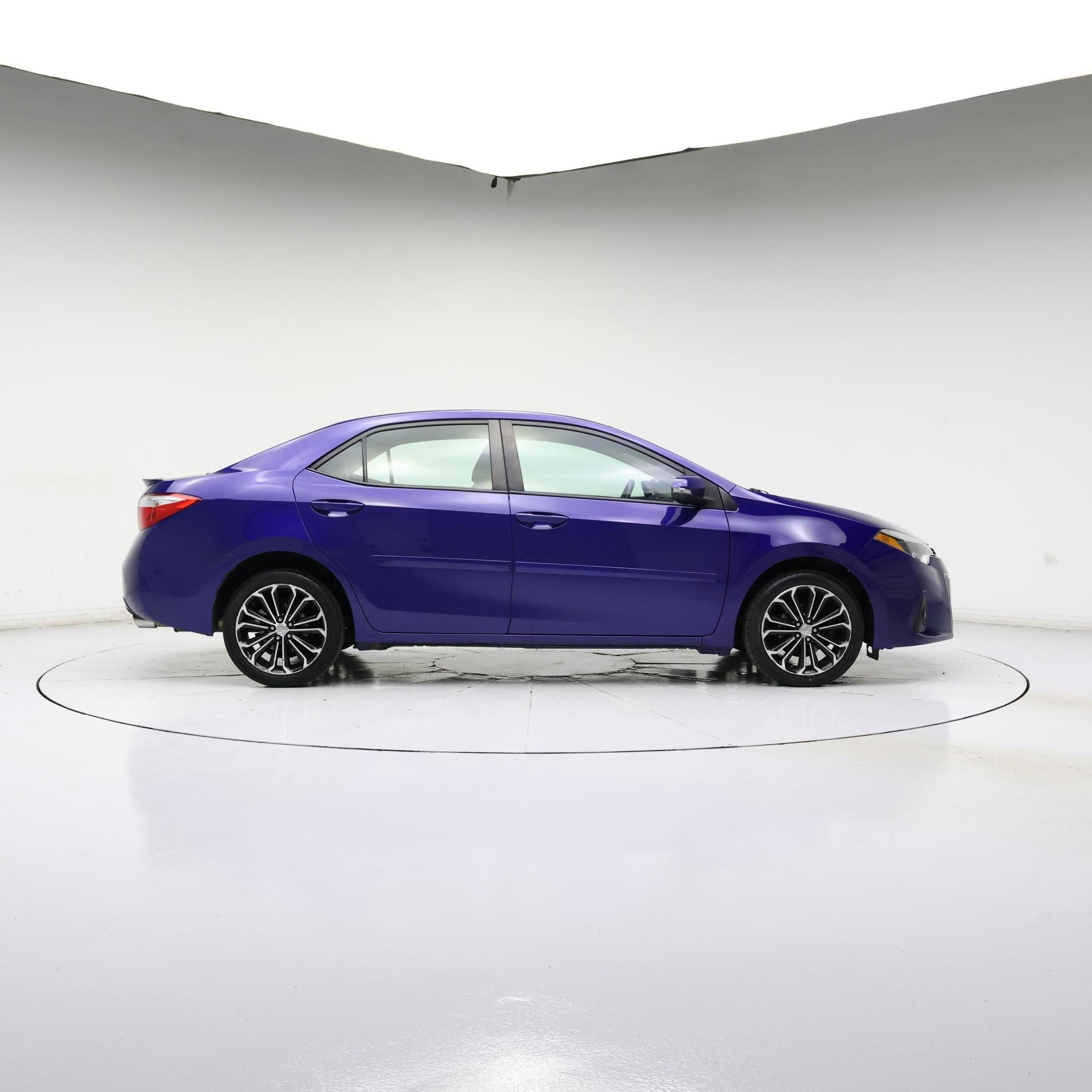 Thumbnail: 2015 Toyota Corolla - 7