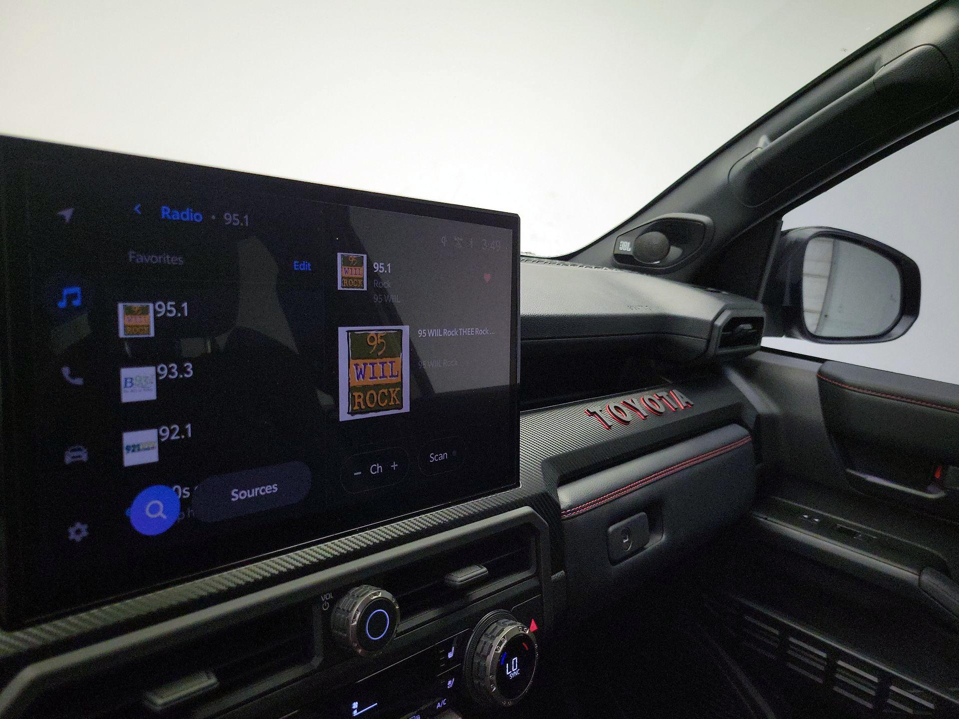 Thumbnail: 2025 Toyota 4Runner - 15