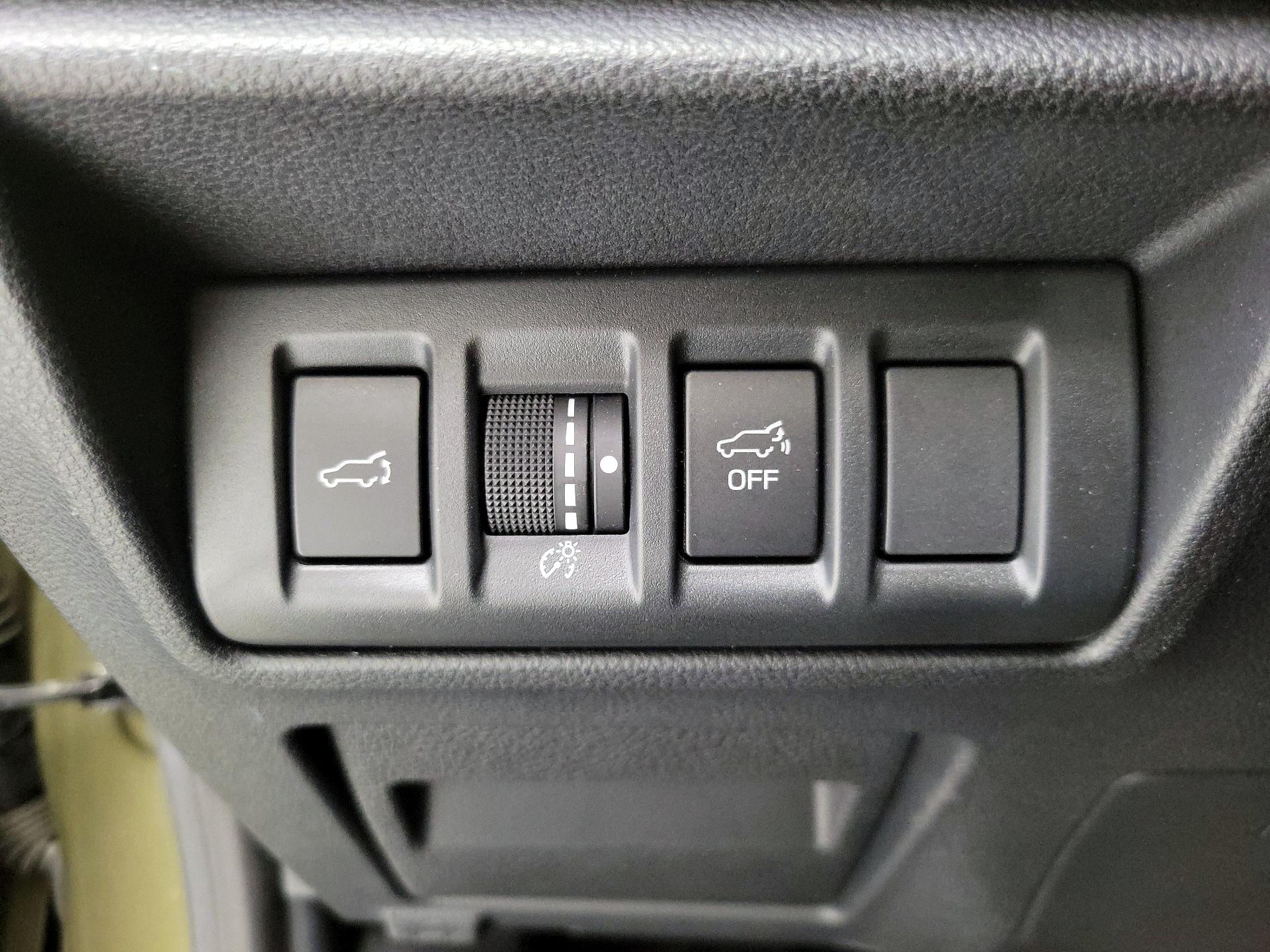 Thumbnail: 2020 Subaru Outback - 13