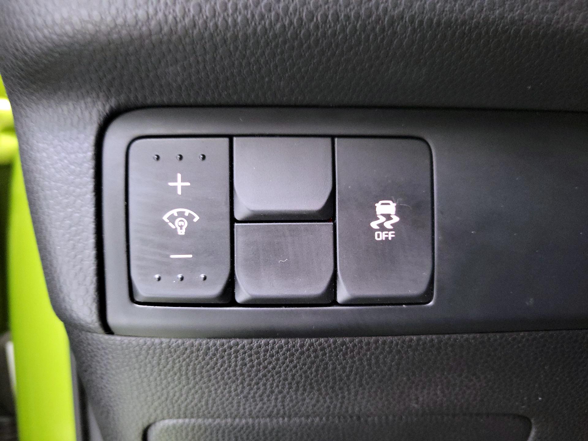 Thumbnail: 2016 Kia Soul - 13