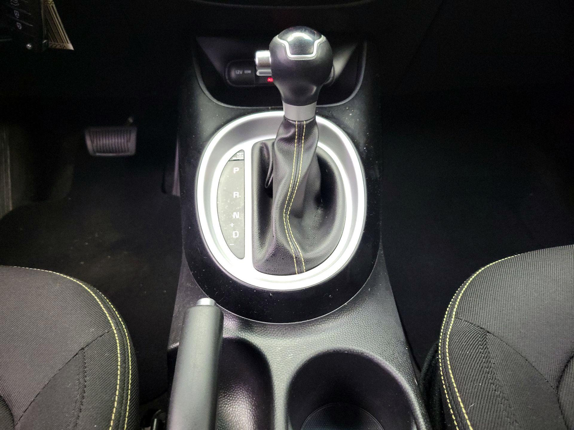 Thumbnail: 2016 Kia Soul - 17