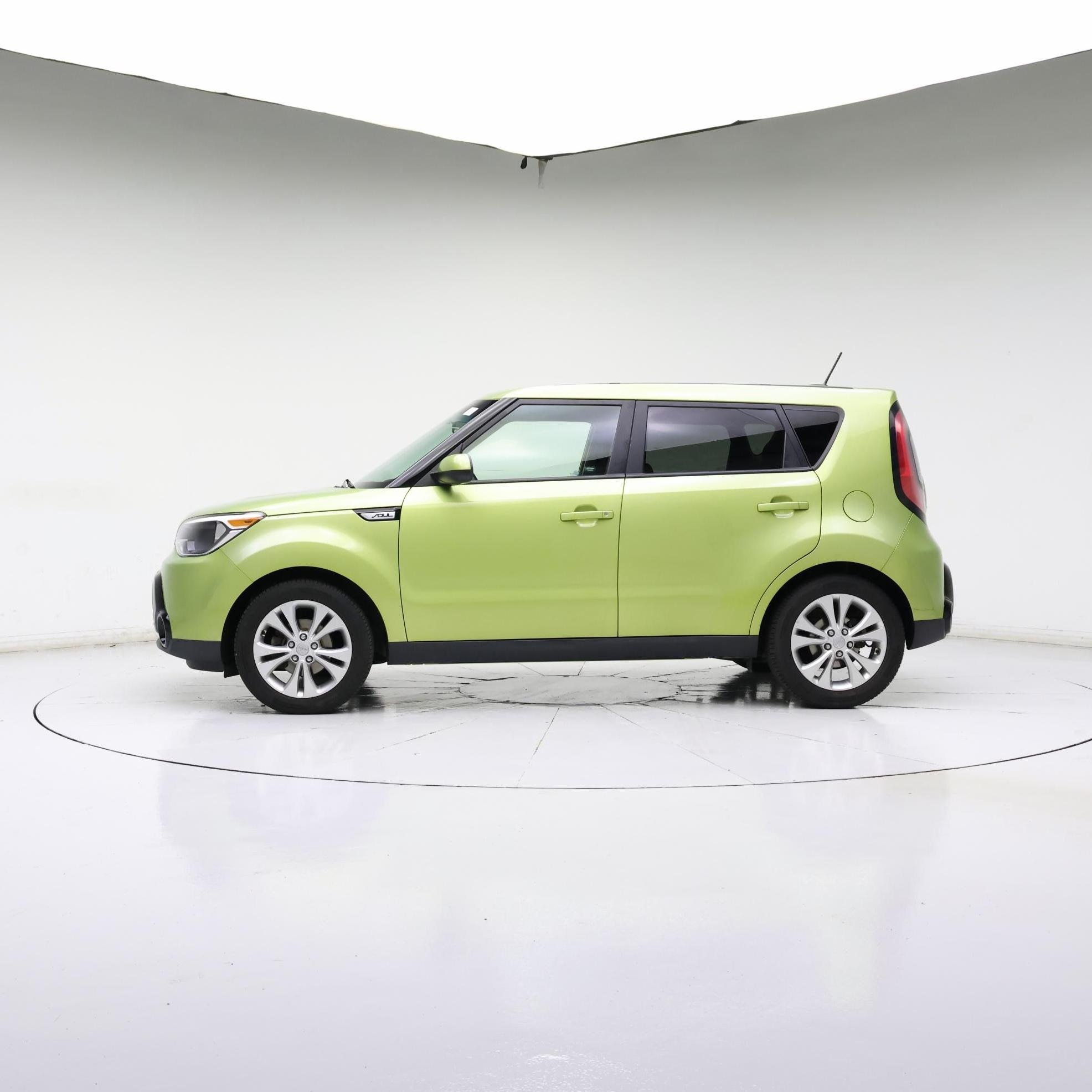 Thumbnail: 2016 Kia Soul - 3