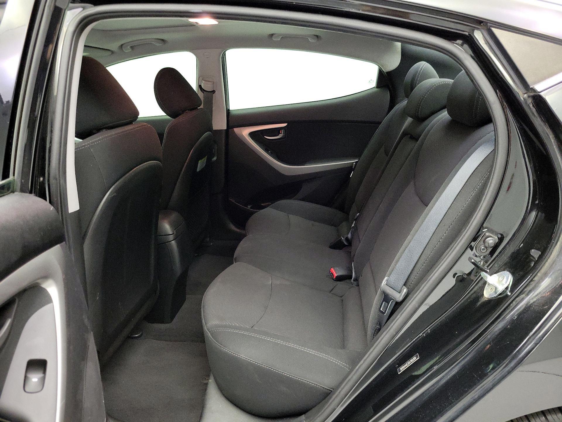 Thumbnail: 2016 Hyundai Elantra - 19