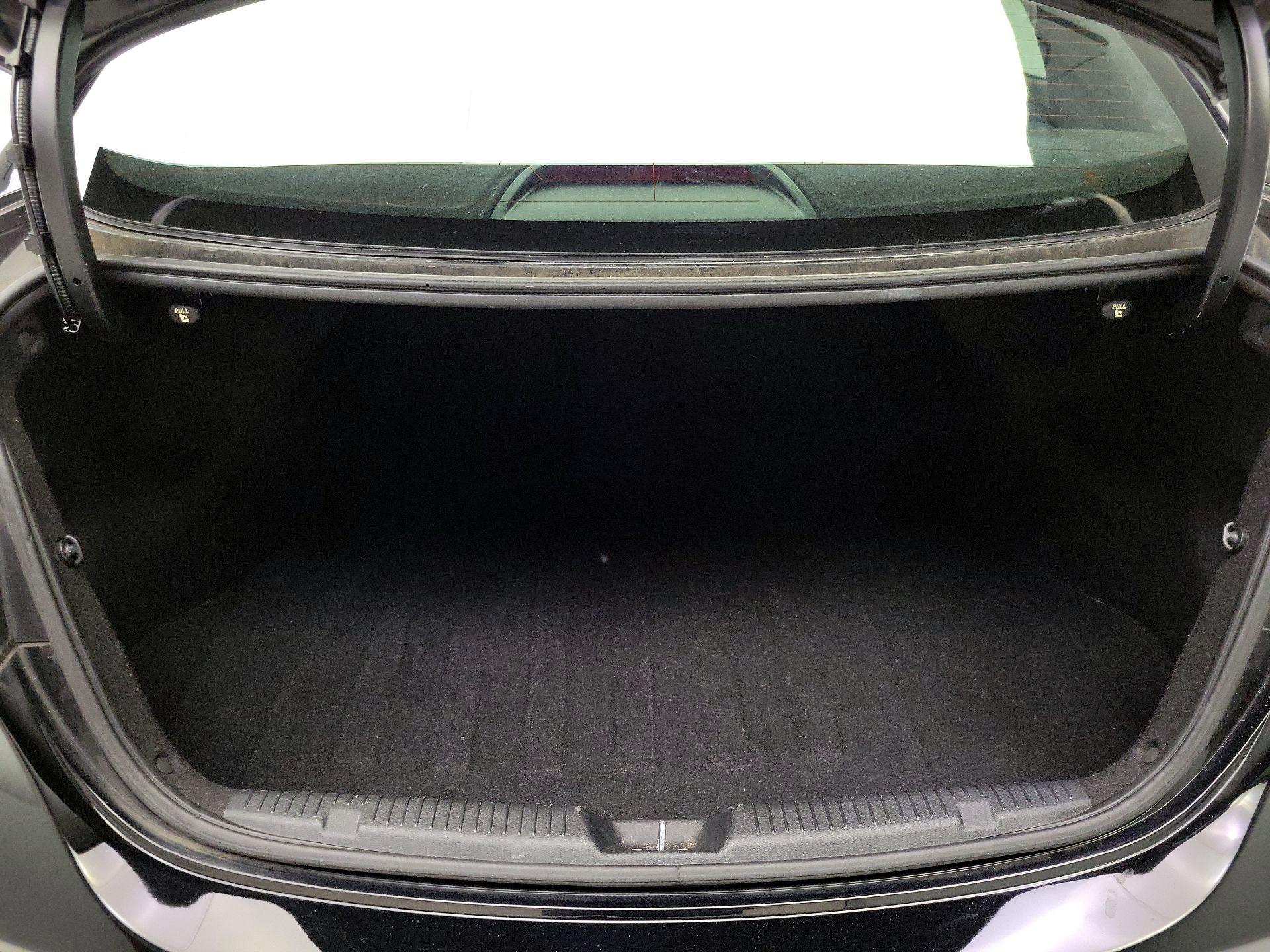 Thumbnail: 2016 Hyundai Elantra - 20