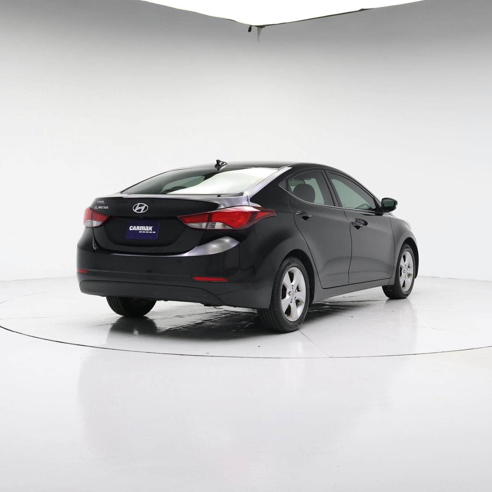 Thumbnail: 2016 Hyundai Elantra - 8