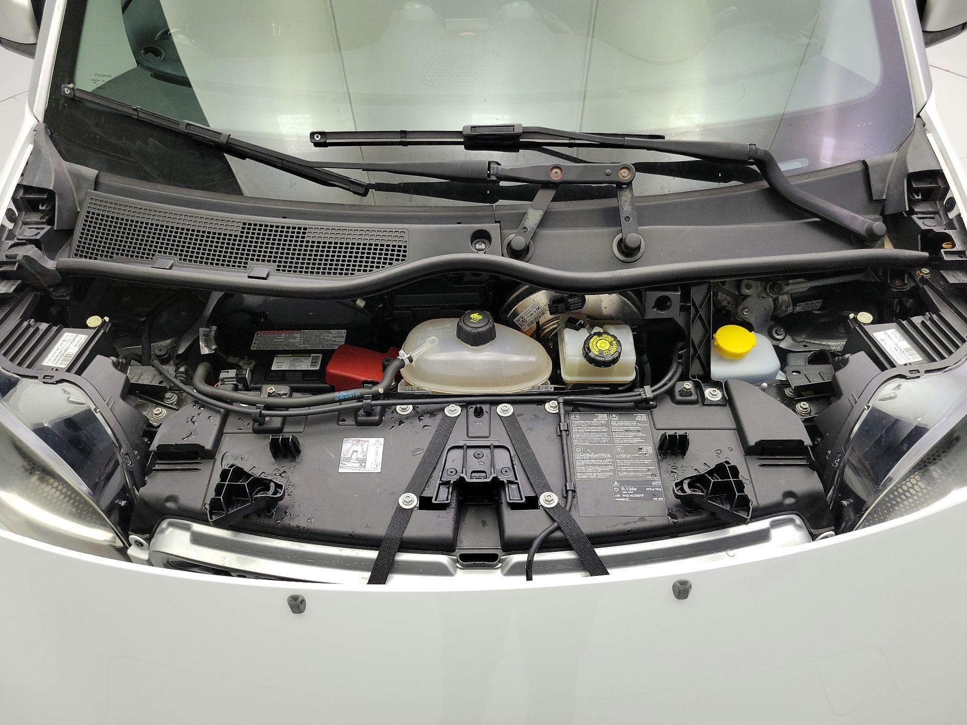 Thumbnail: 2016 smart fortwo - 17