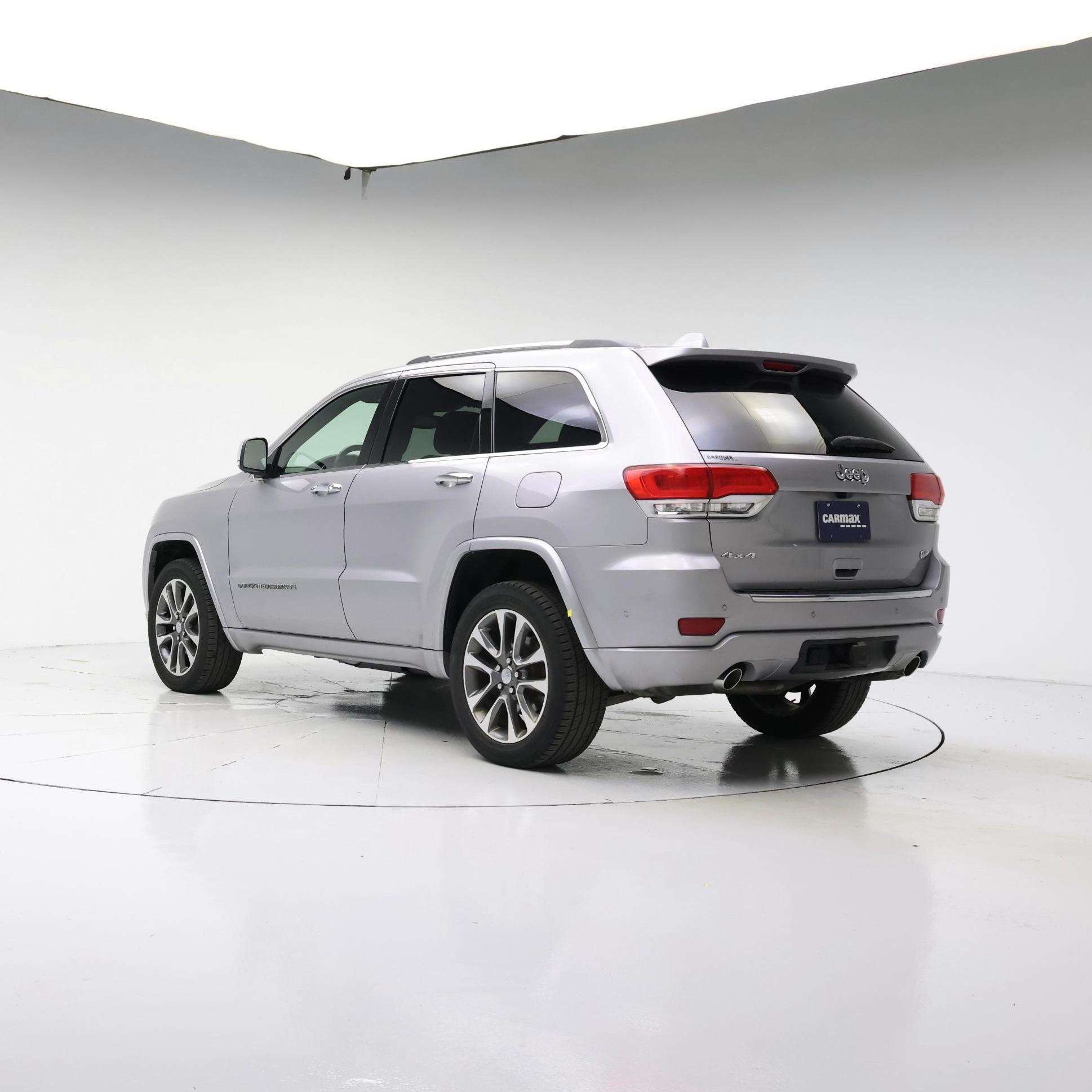 Thumbnail: 2017 Jeep Grand Cherokee - 2