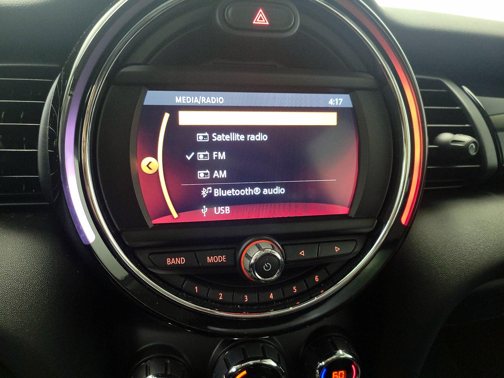 Thumbnail: 2019 MINI Cooper Hardtop - 15