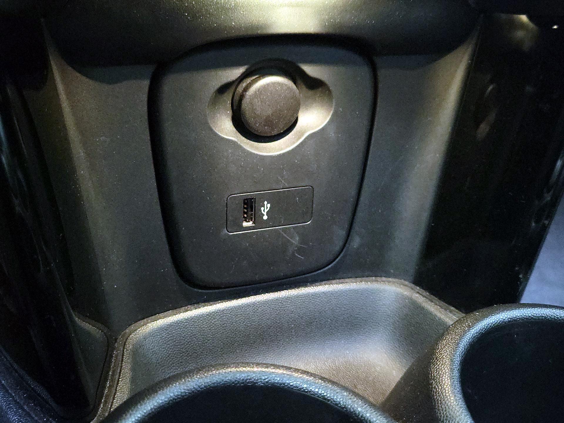 Thumbnail: 2019 MINI Cooper Hardtop - 18