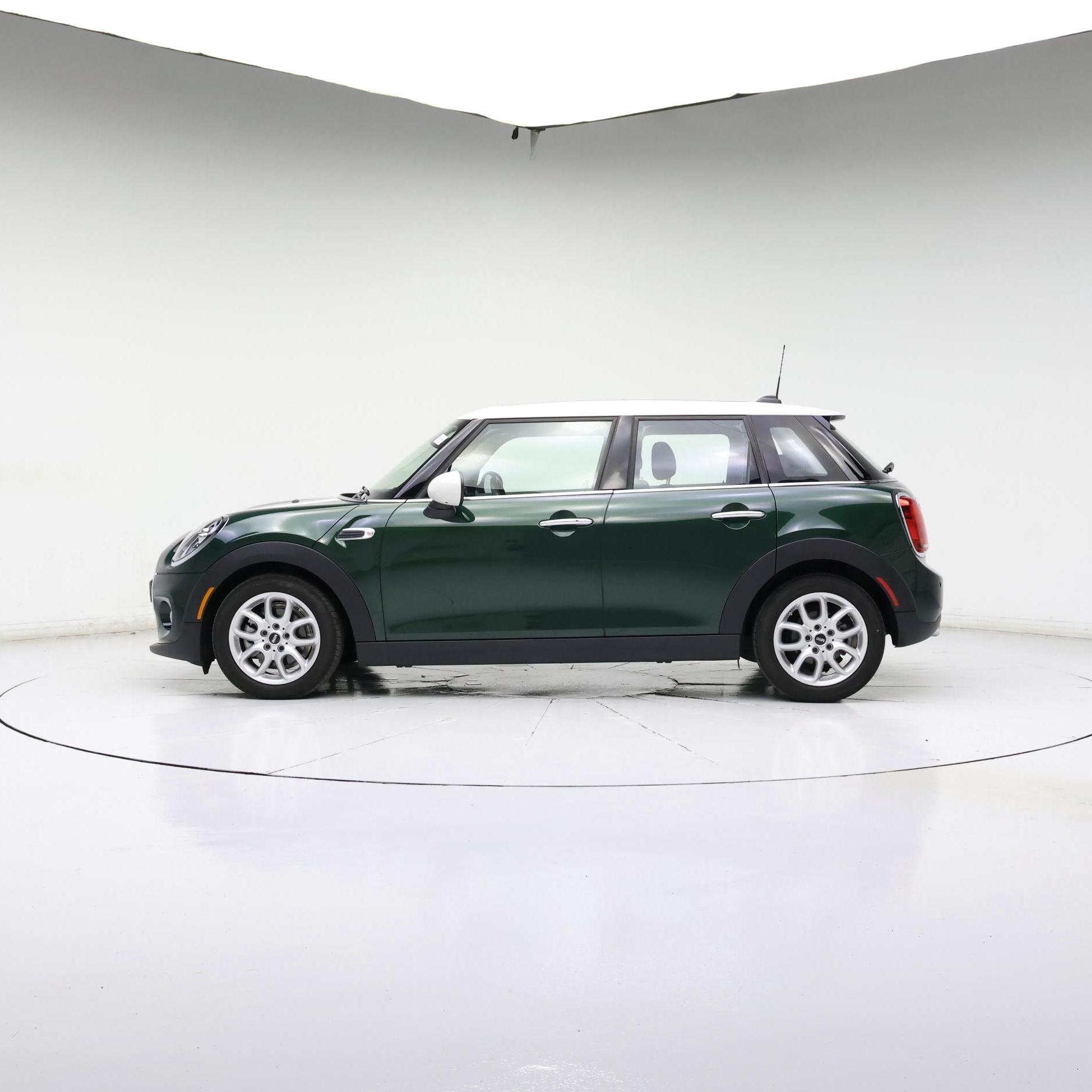 Thumbnail: 2019 MINI Cooper Hardtop - 3