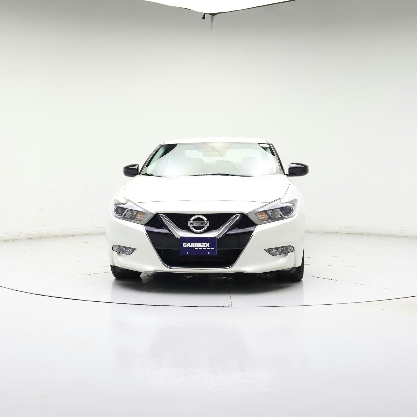 Thumbnail: 2017 Nissan Maxima - 5
