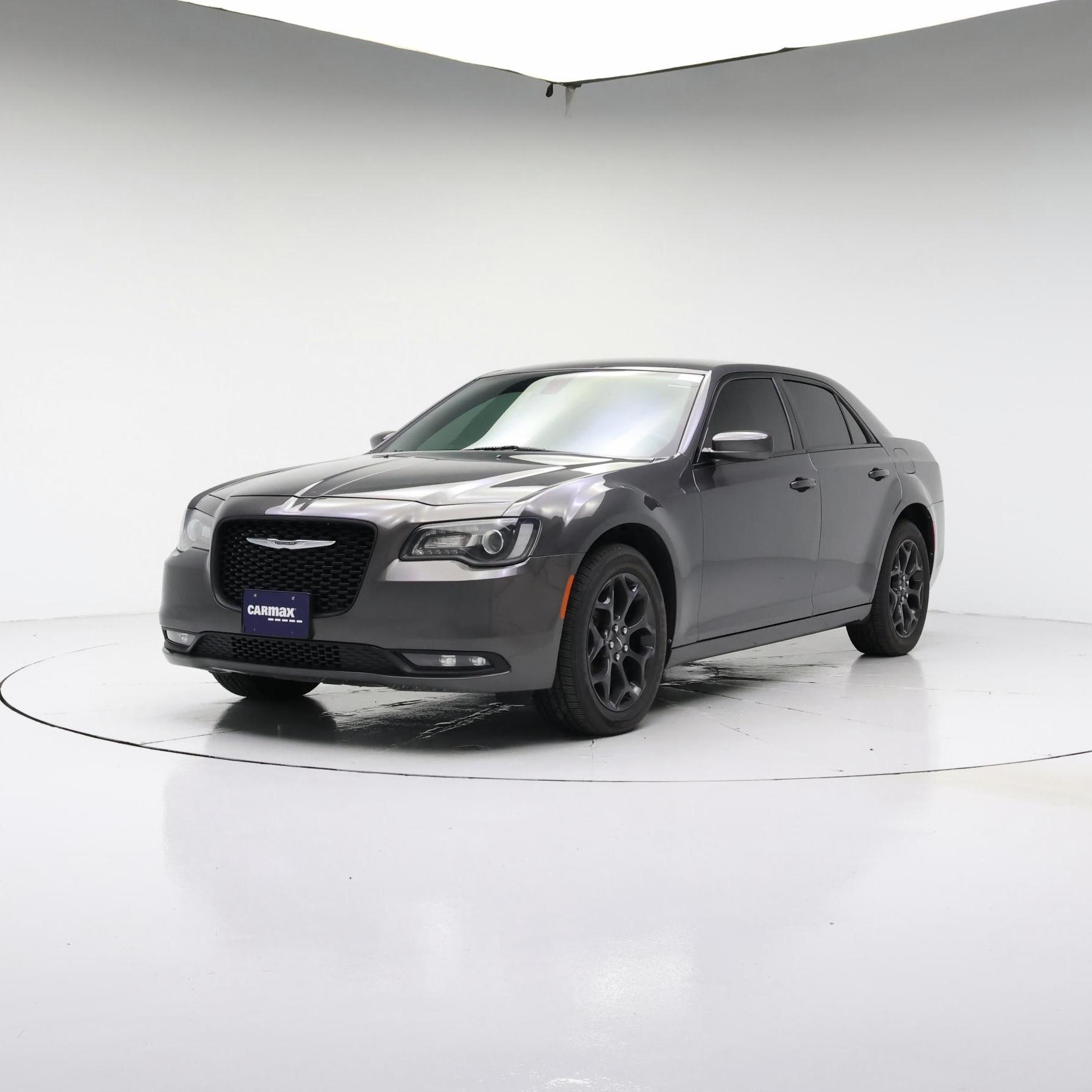 Thumbnail: 2019 Chrysler 300 - 4