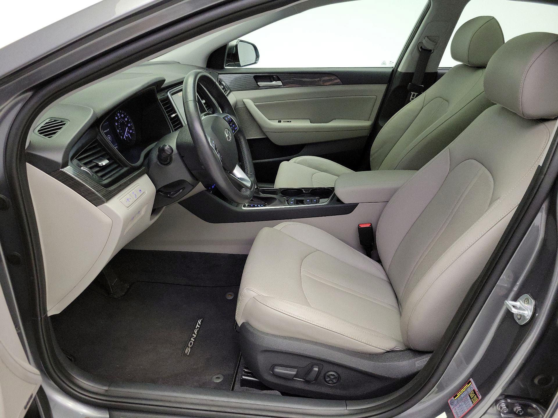 Thumbnail: 2019 Hyundai Sonata - 11