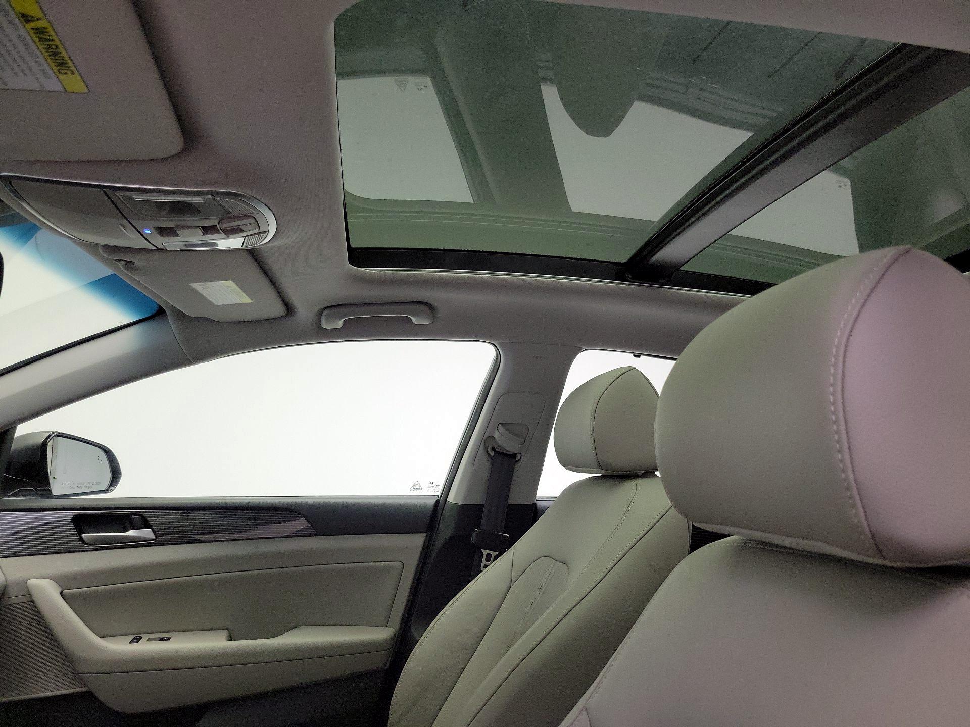 Thumbnail: 2019 Hyundai Sonata - 20