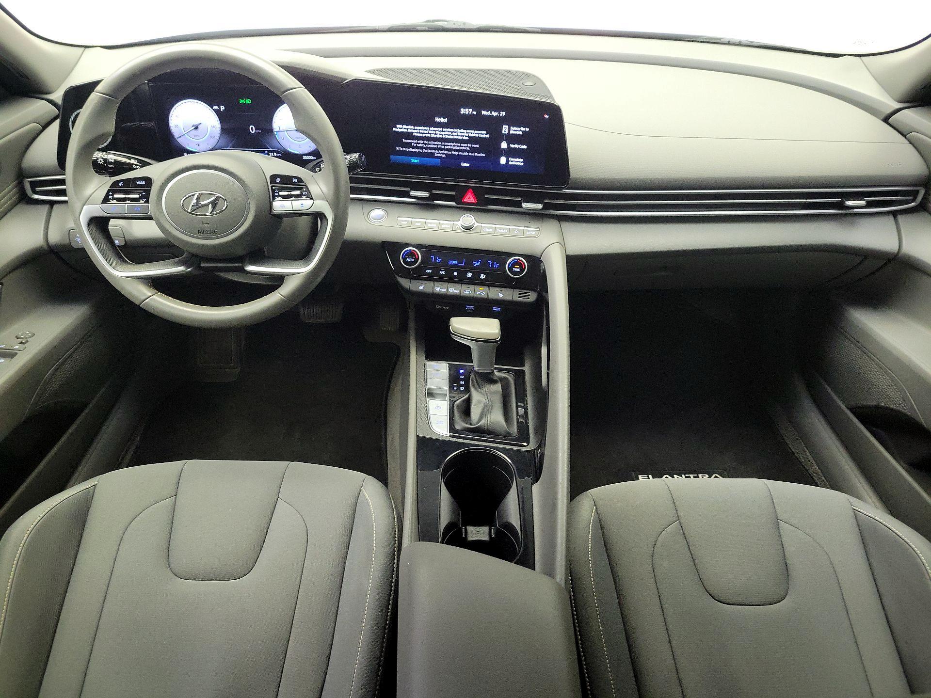 Thumbnail: 2023 Hyundai Elantra - 9