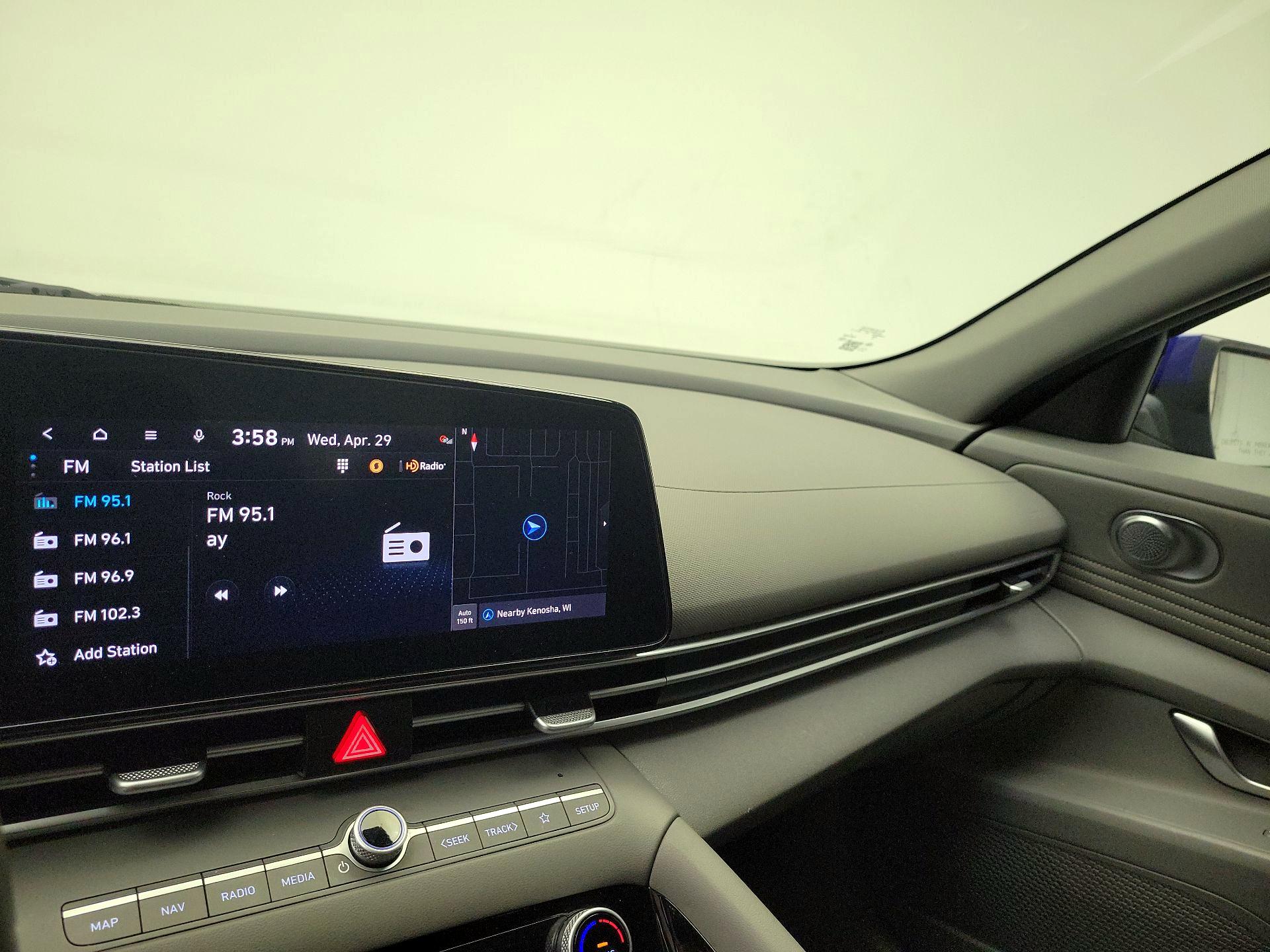 Thumbnail: 2023 Hyundai Elantra - 16
