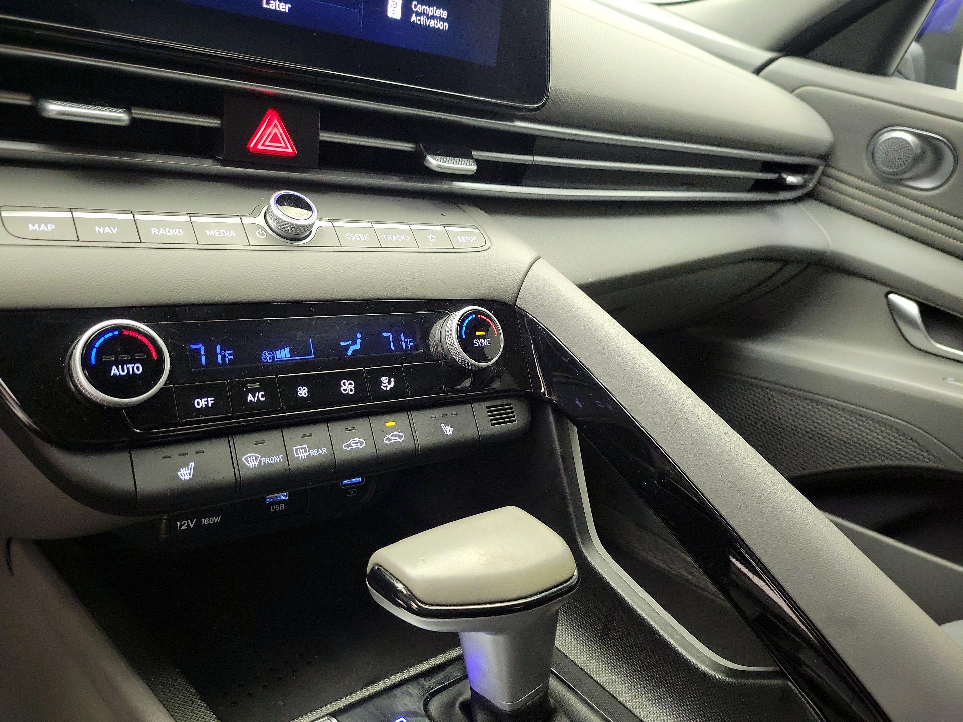 Thumbnail: 2023 Hyundai Elantra - 17