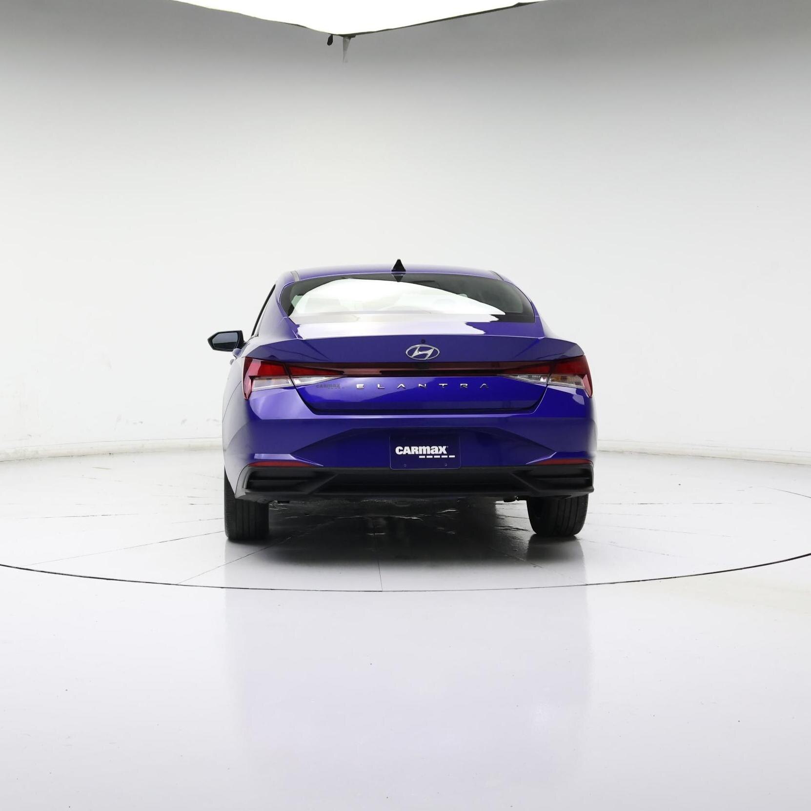 Thumbnail: 2023 Hyundai Elantra - 6