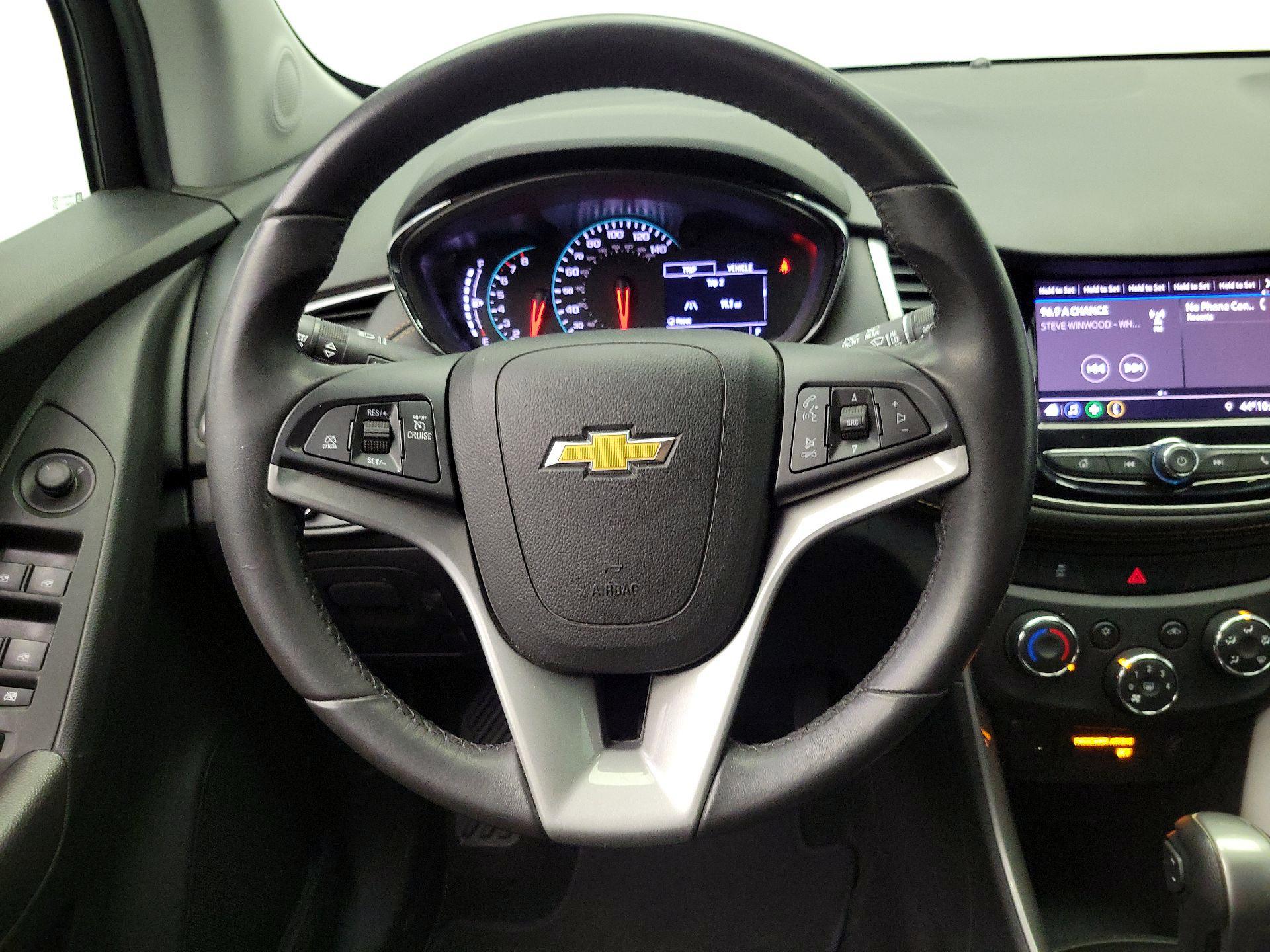 Thumbnail: 2020 Chevrolet Trax - 10