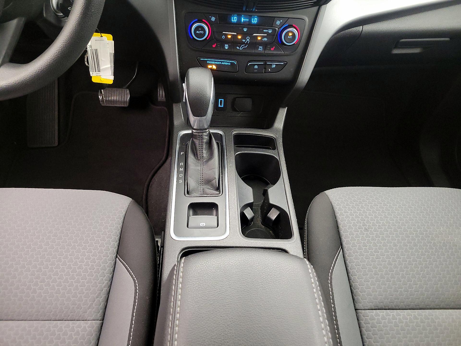 Thumbnail: 2018 Ford Escape - 17