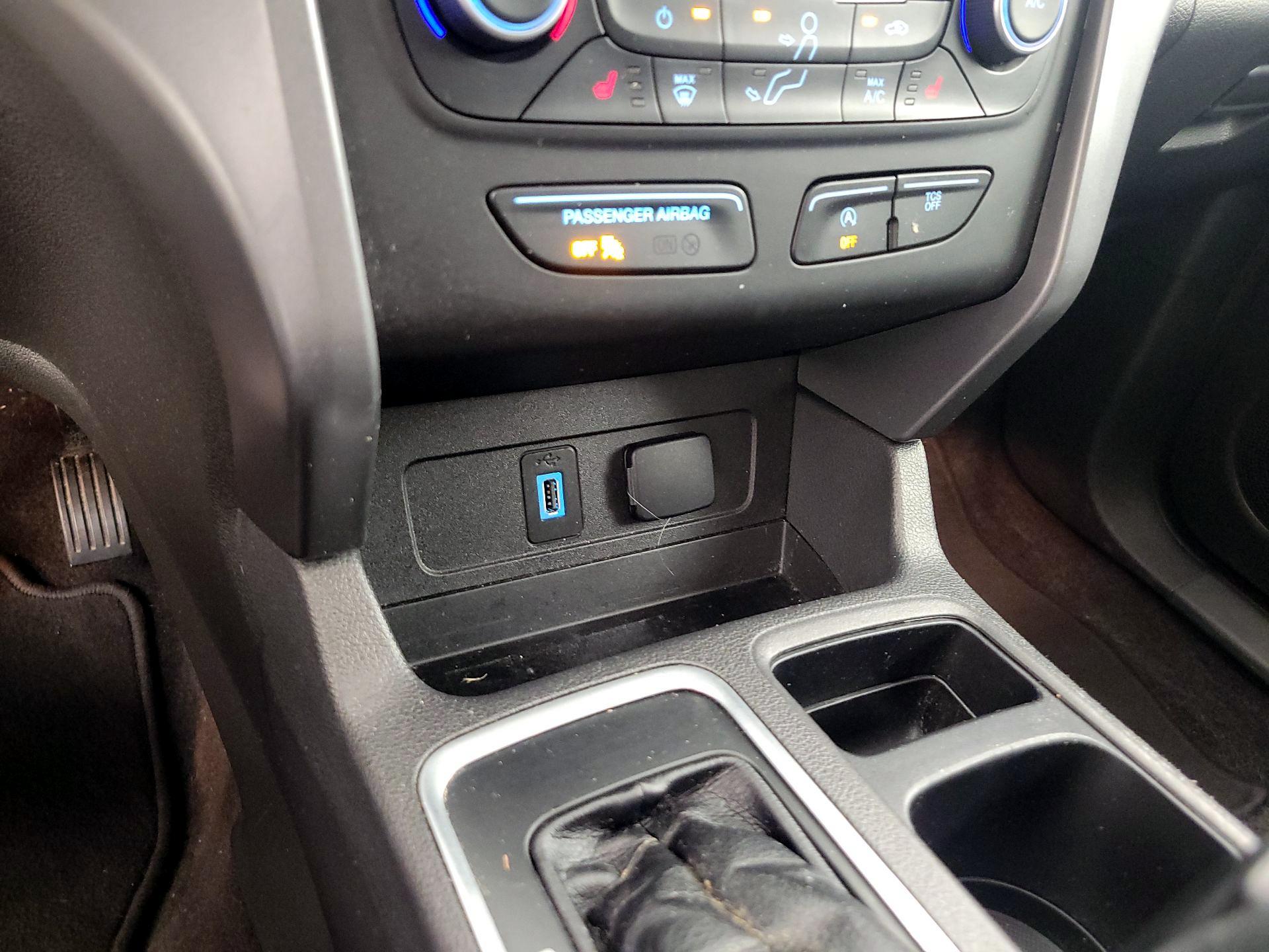 Thumbnail: 2018 Ford Escape - 18