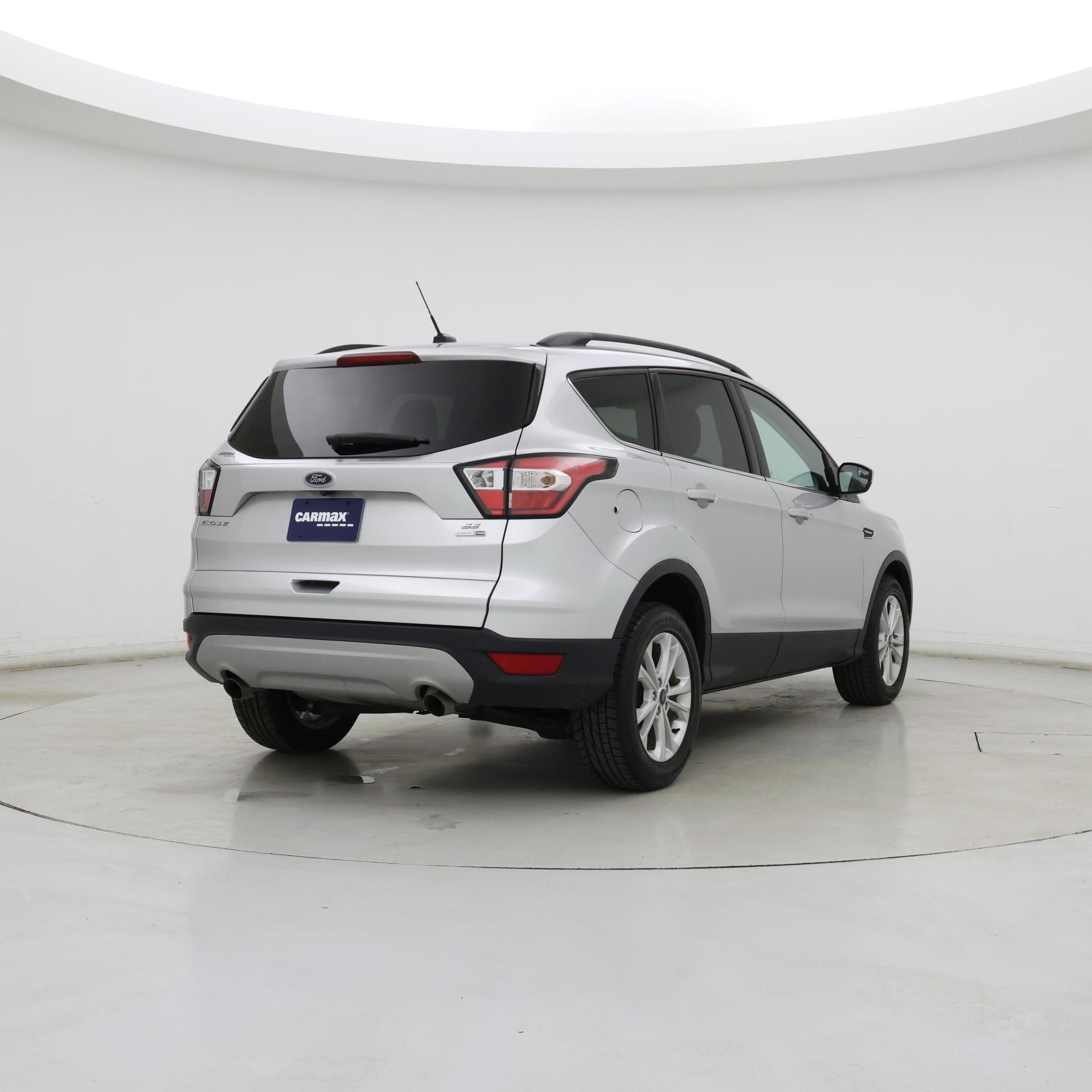 Thumbnail: 2018 Ford Escape - 8